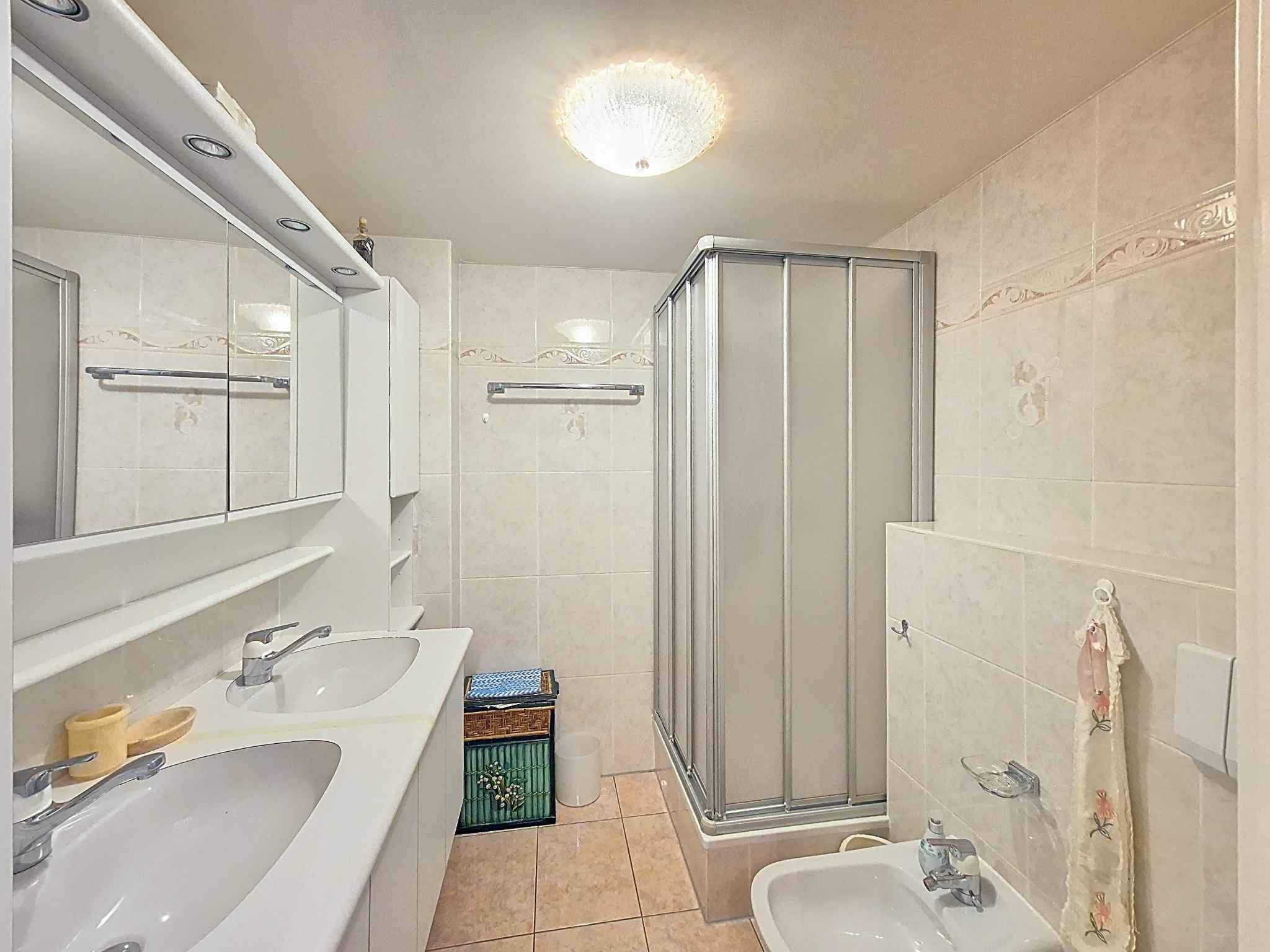 Crans-Montana  - Appartement 7.5 Pi&egrave;ces 6 Chambres - picture 9