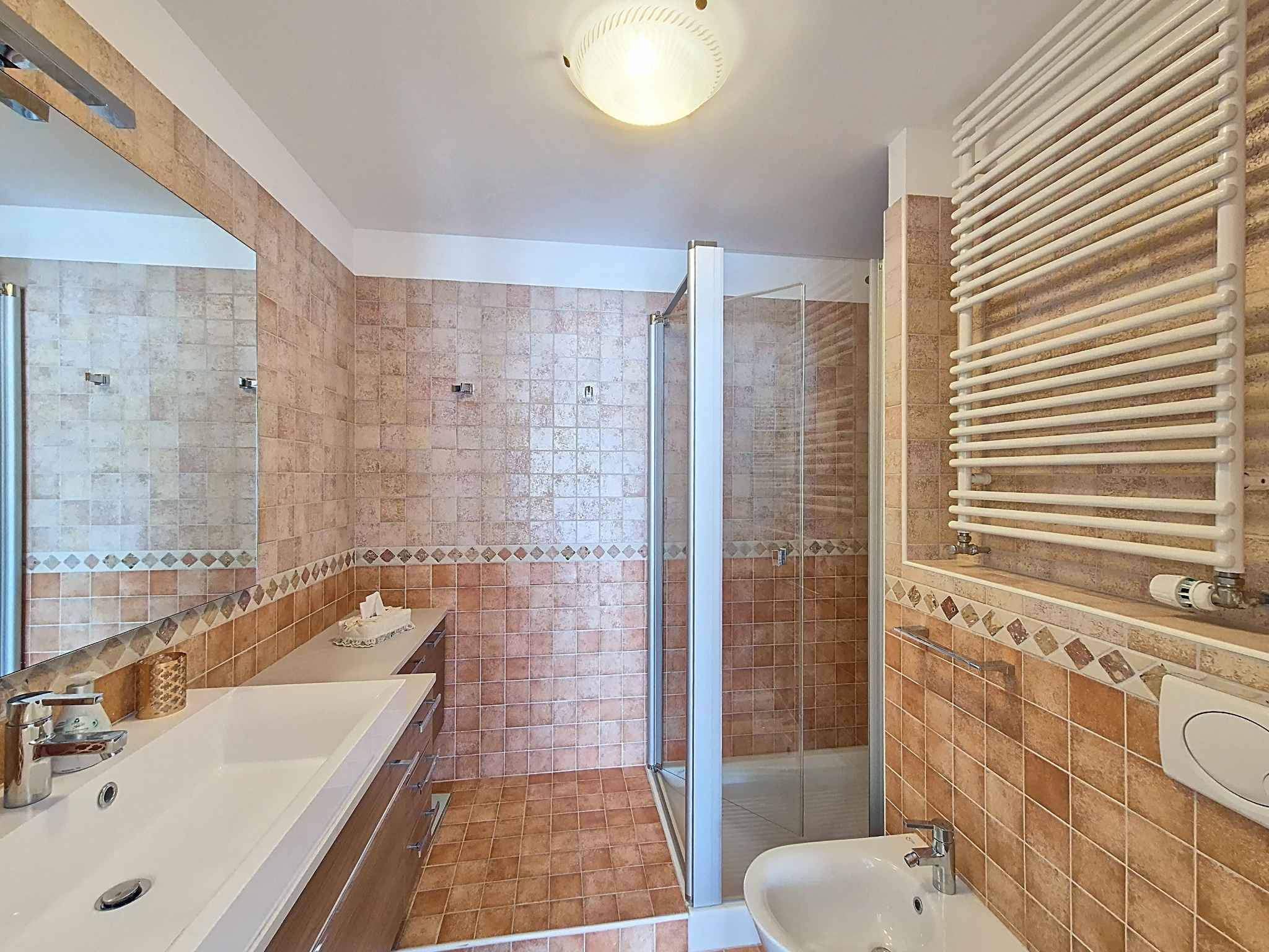 Crans-Montana  - Appartement 7.5 Pi&egrave;ces 6 Chambres - picture 12