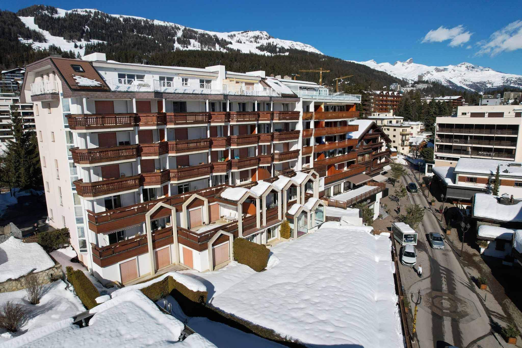 Crans-Montana  - Appartement 7.5 Pi&egrave;ces 6 Chambres - picture 18