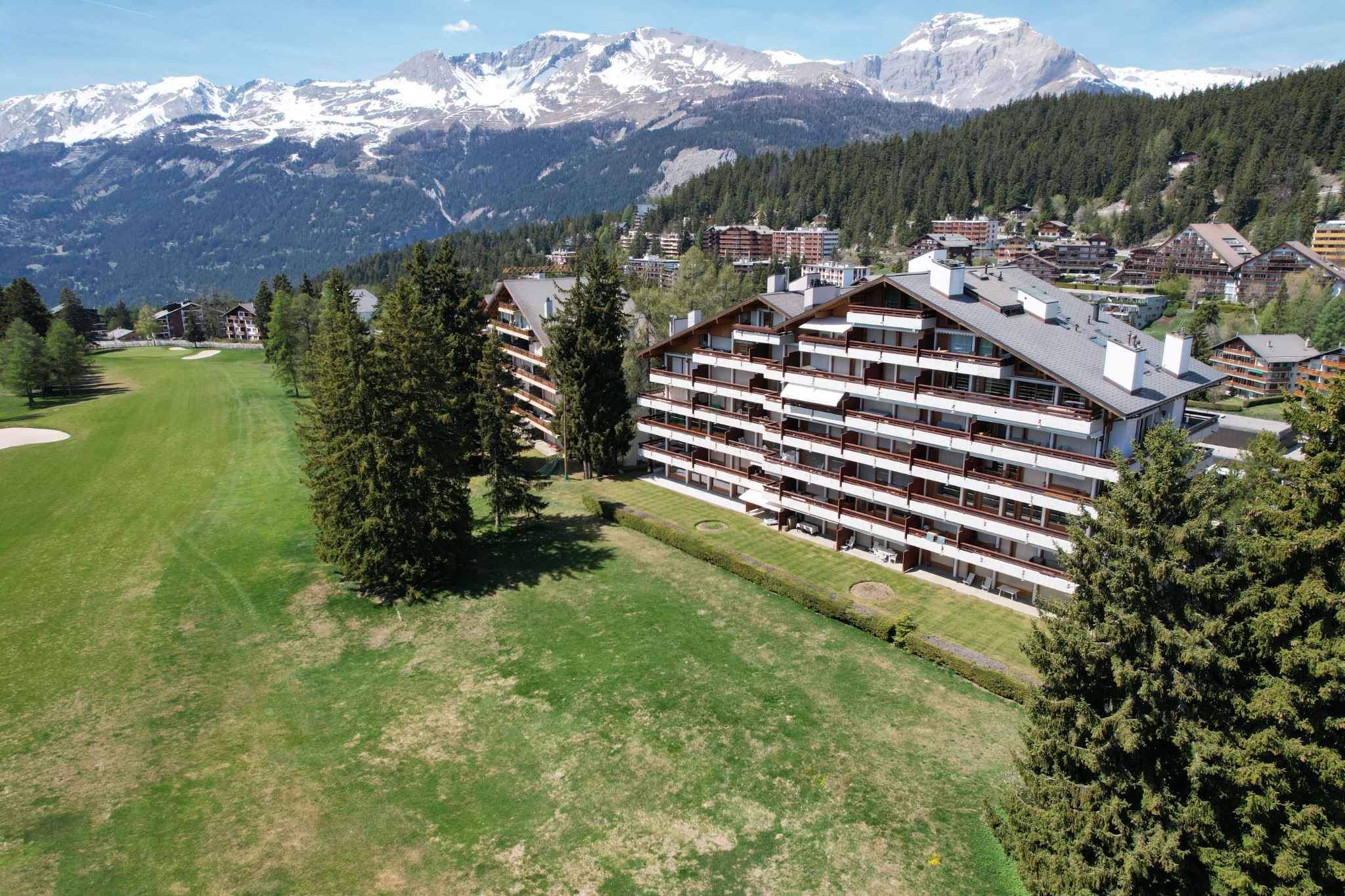 Crans-Montana  - Attique 7.5 Pi&egrave;ces 5 Chambres - picture 1