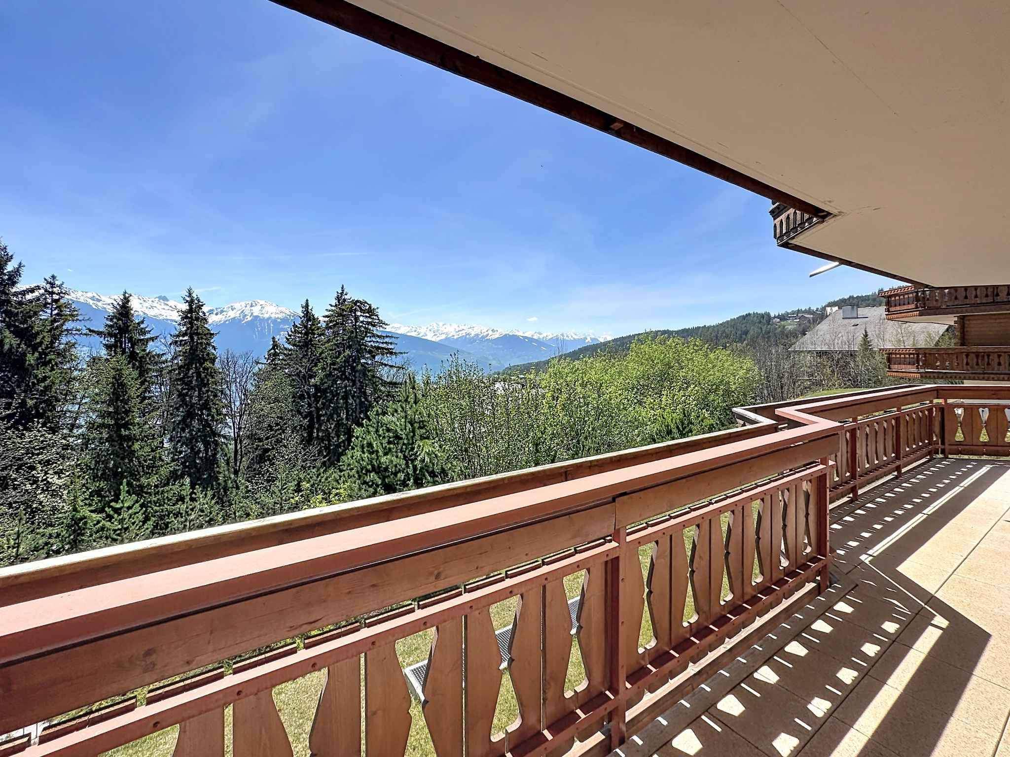 Crans-Montana  - Appartement 4.5 Pi&egrave;ces 3 Chambres - picture 2
