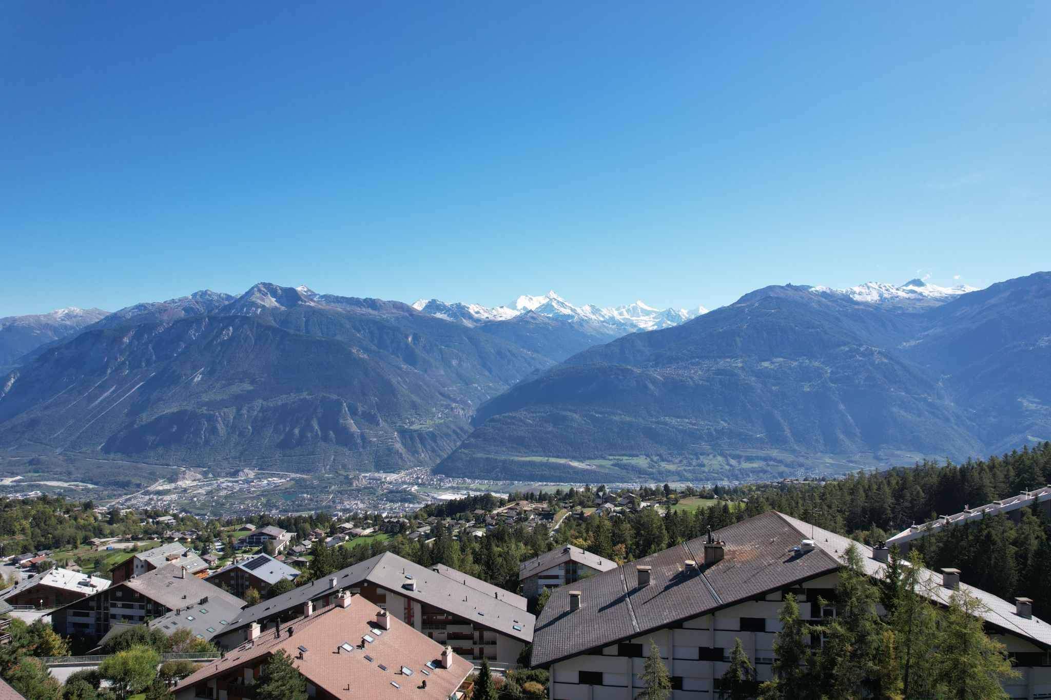 Crans-Montana  - Attique 10.5 Pi&egrave;ces 6 Chambres - picture 3