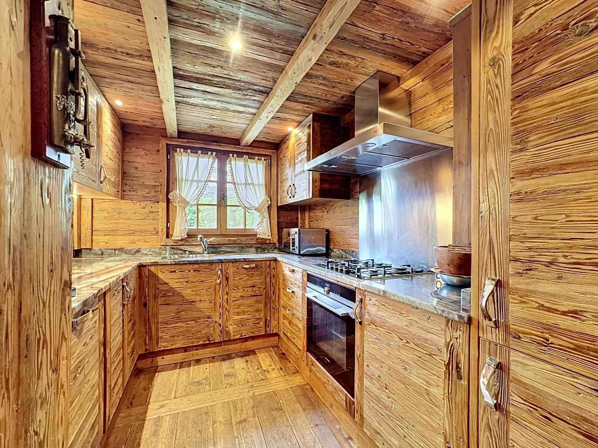 Crans-Montana  - Chalet 6.5 Pi&egrave;ces 5 Chambres - picture 12