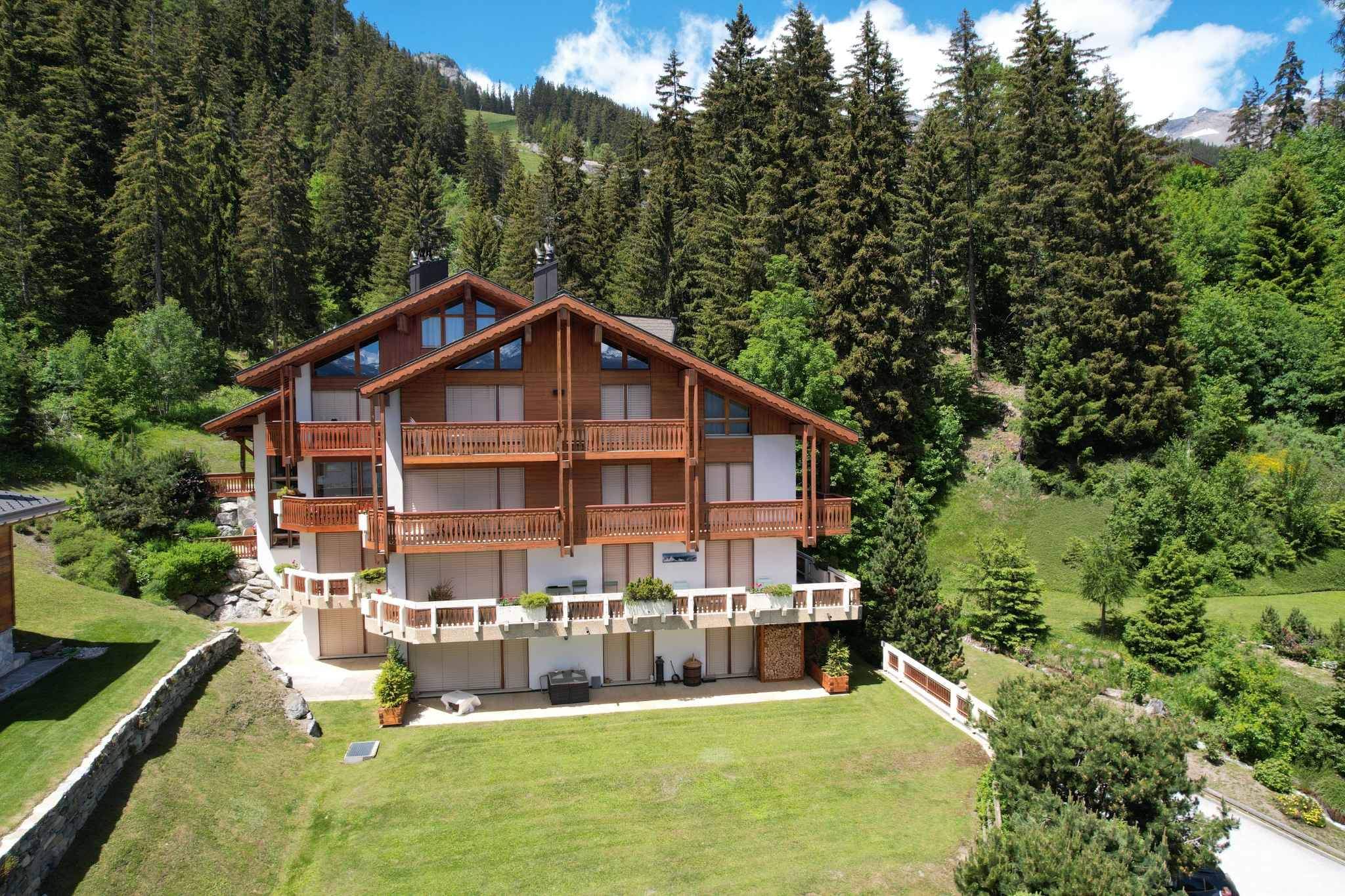 Crans-Montana  - Appartement 4.5 Pi&egrave;ces 3 Chambres - picture 1