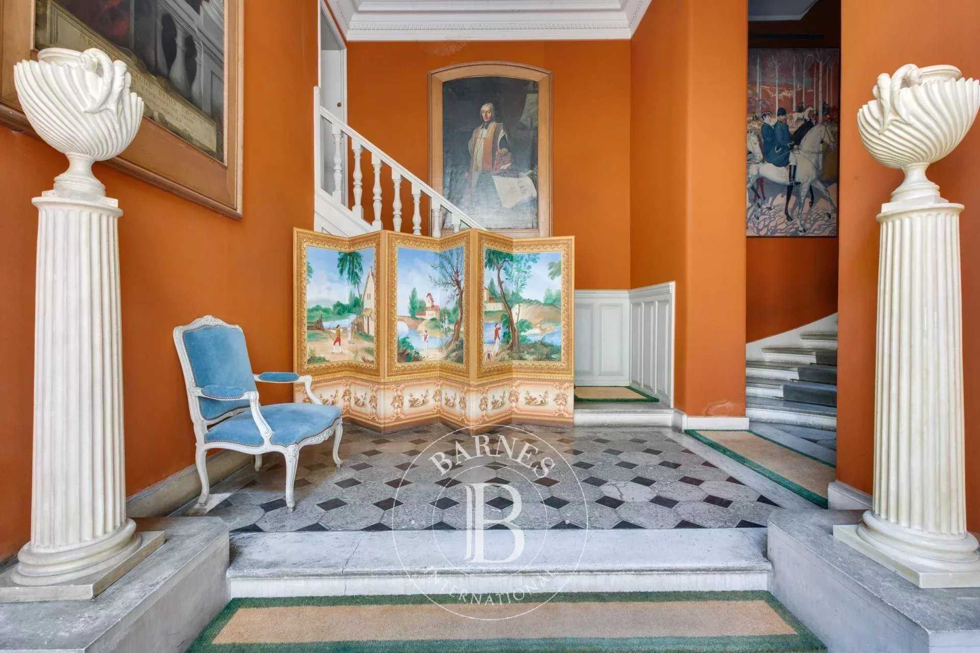 Paris  - Apartment 4 Bedrooms