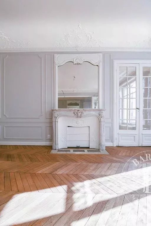Paris  - Apartment 4 Bedrooms