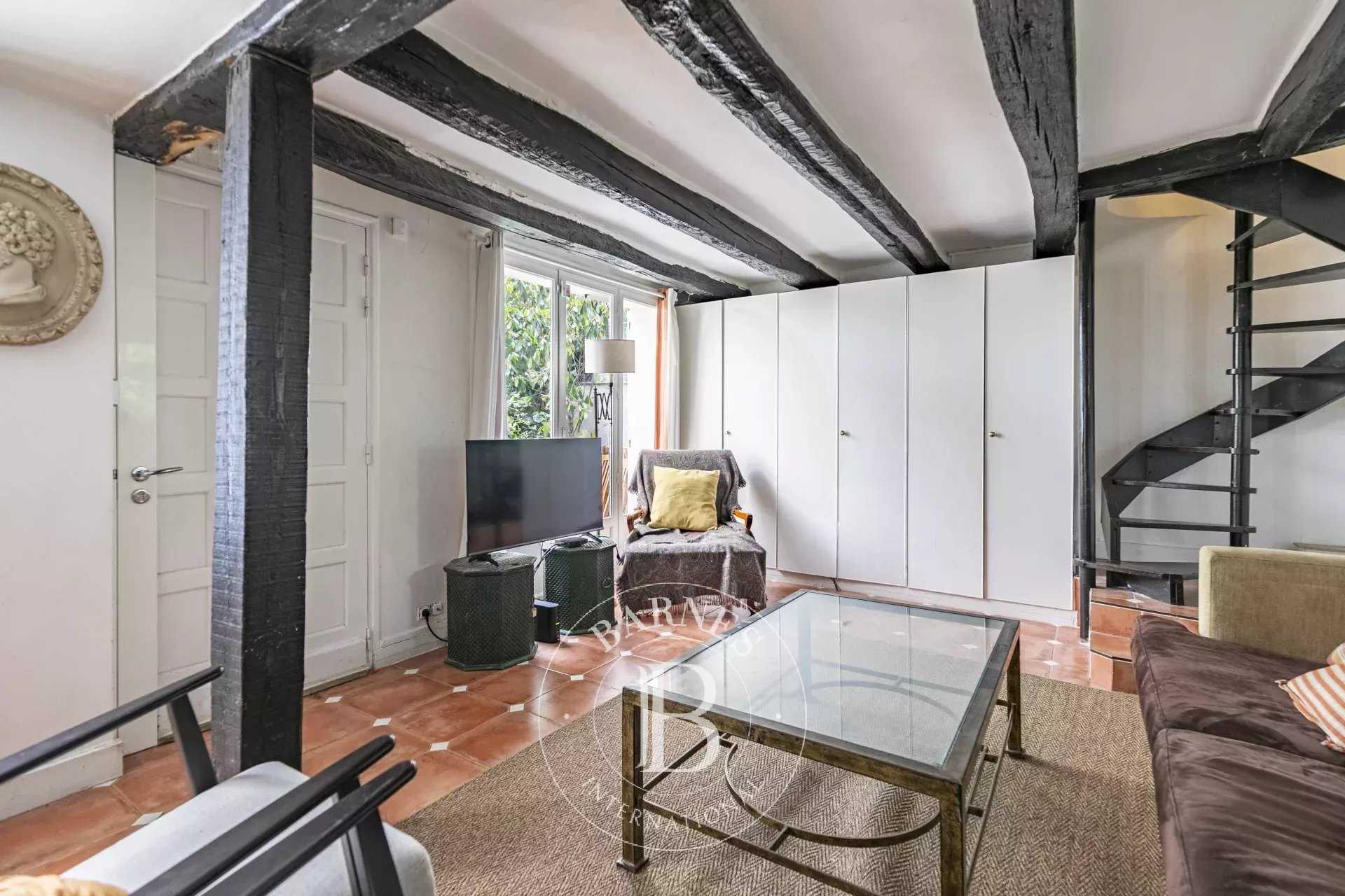 Paris  - Apartment 3 Bedrooms