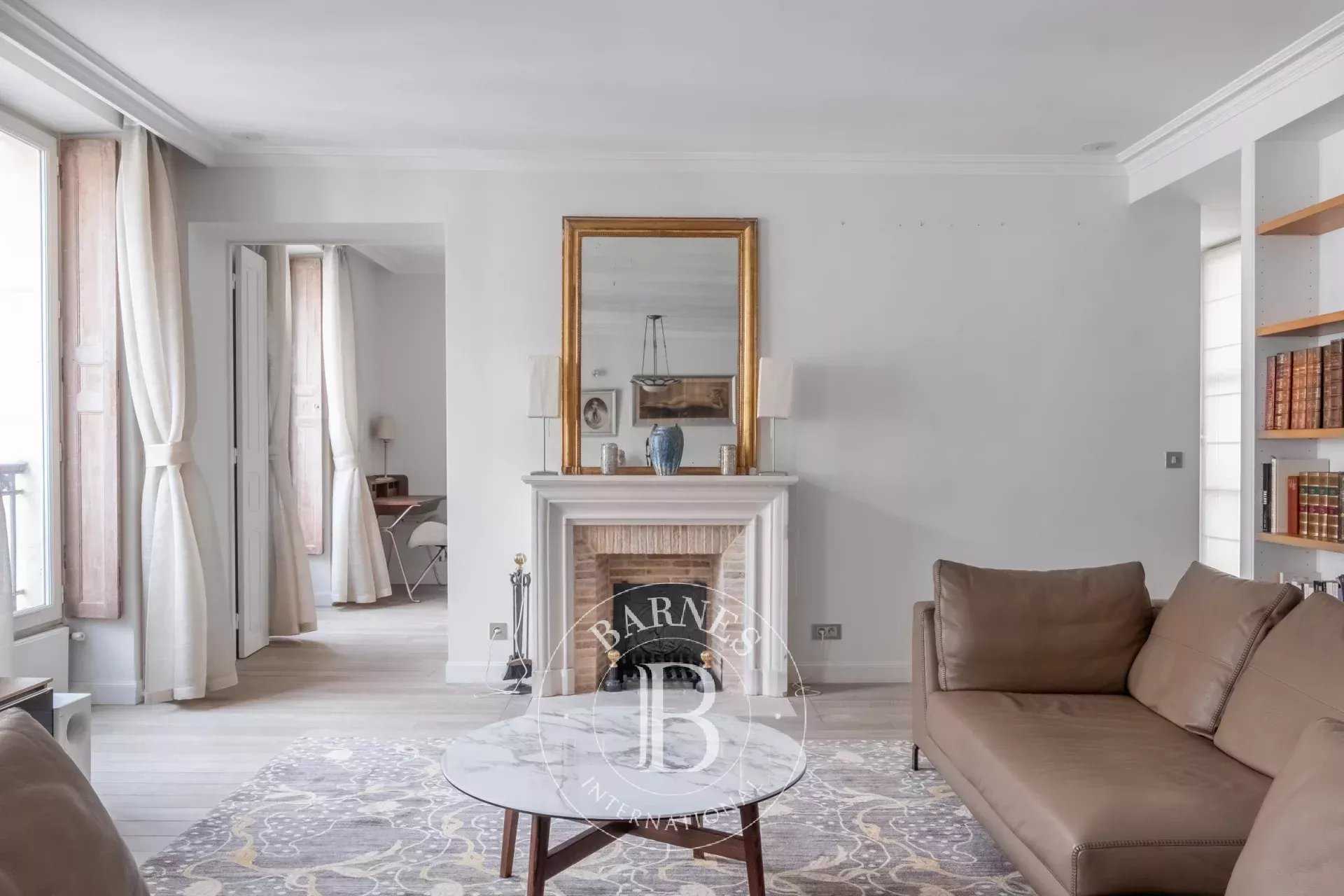 Paris  - Apartment 2 Bedrooms