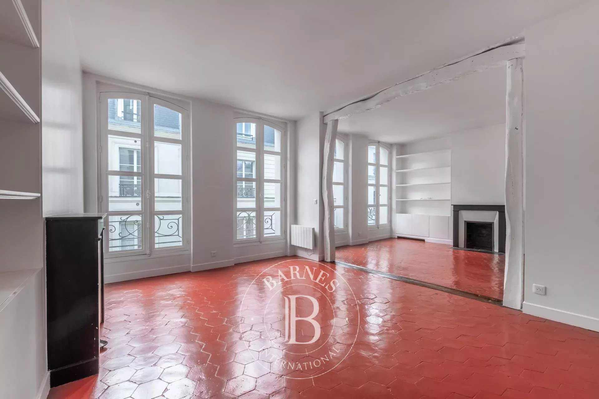 Paris  - Apartment 3 Bedrooms