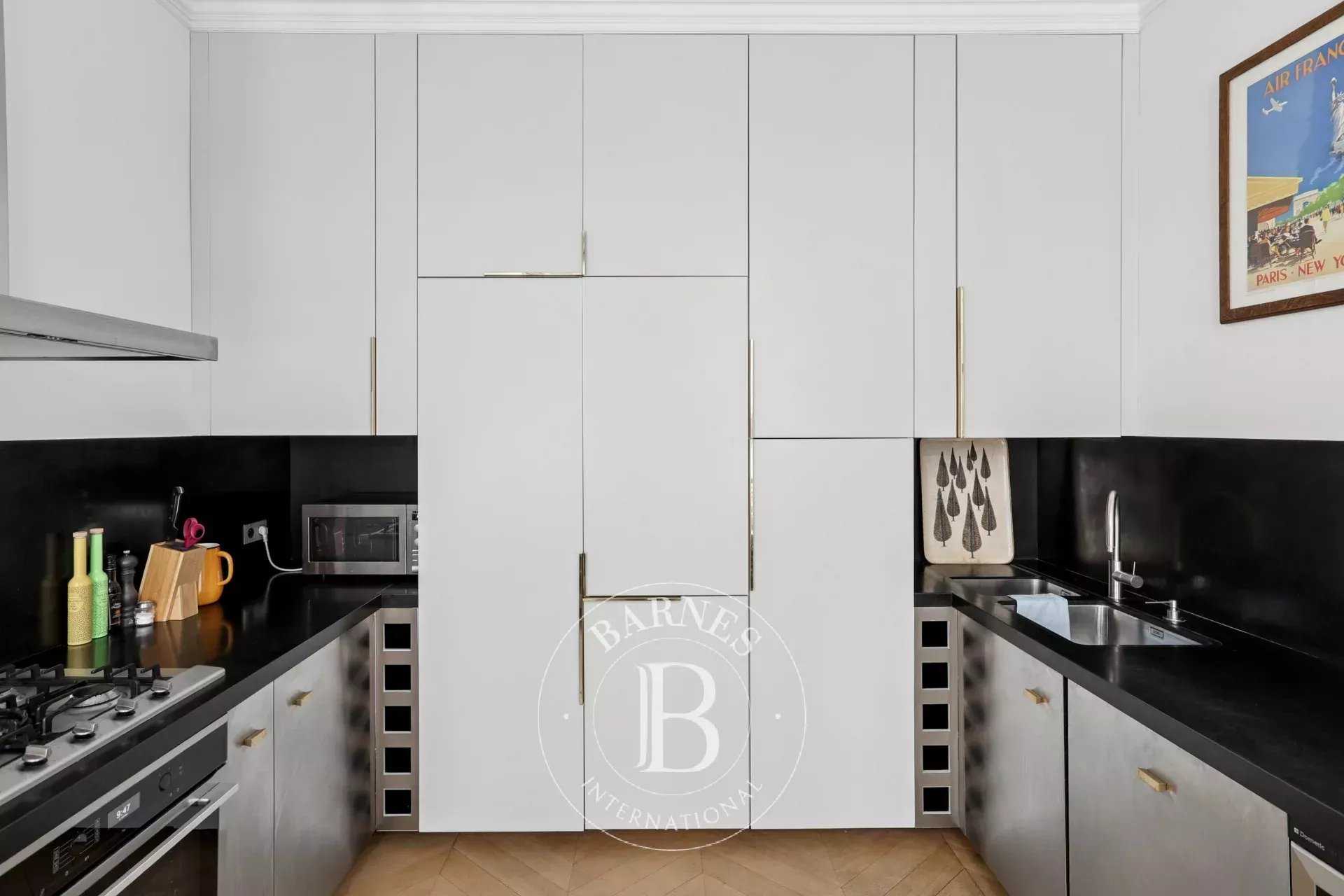 Paris  - Apartment 2 Bedrooms