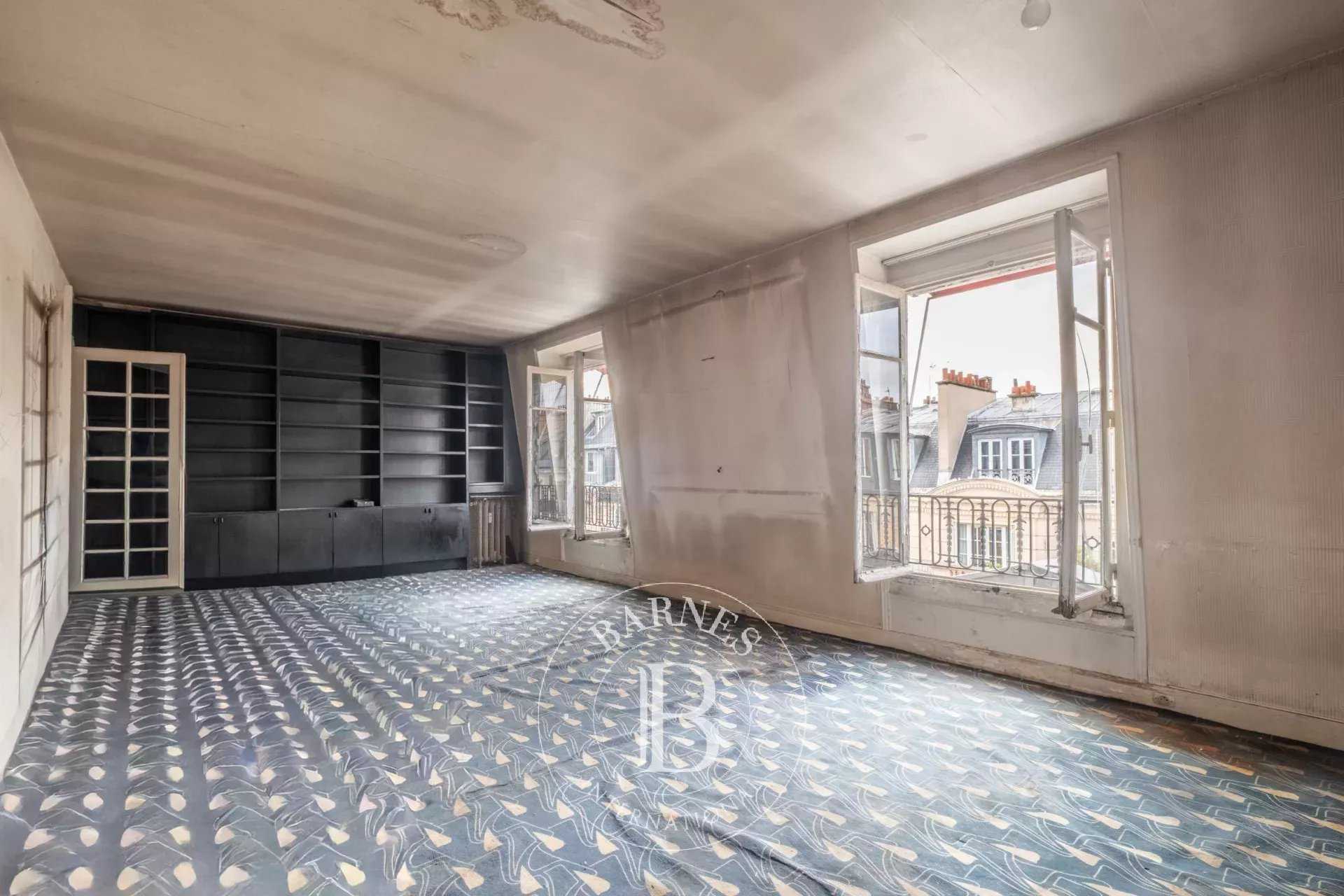 Paris  - Appartement 4 Pièces 3 Chambres