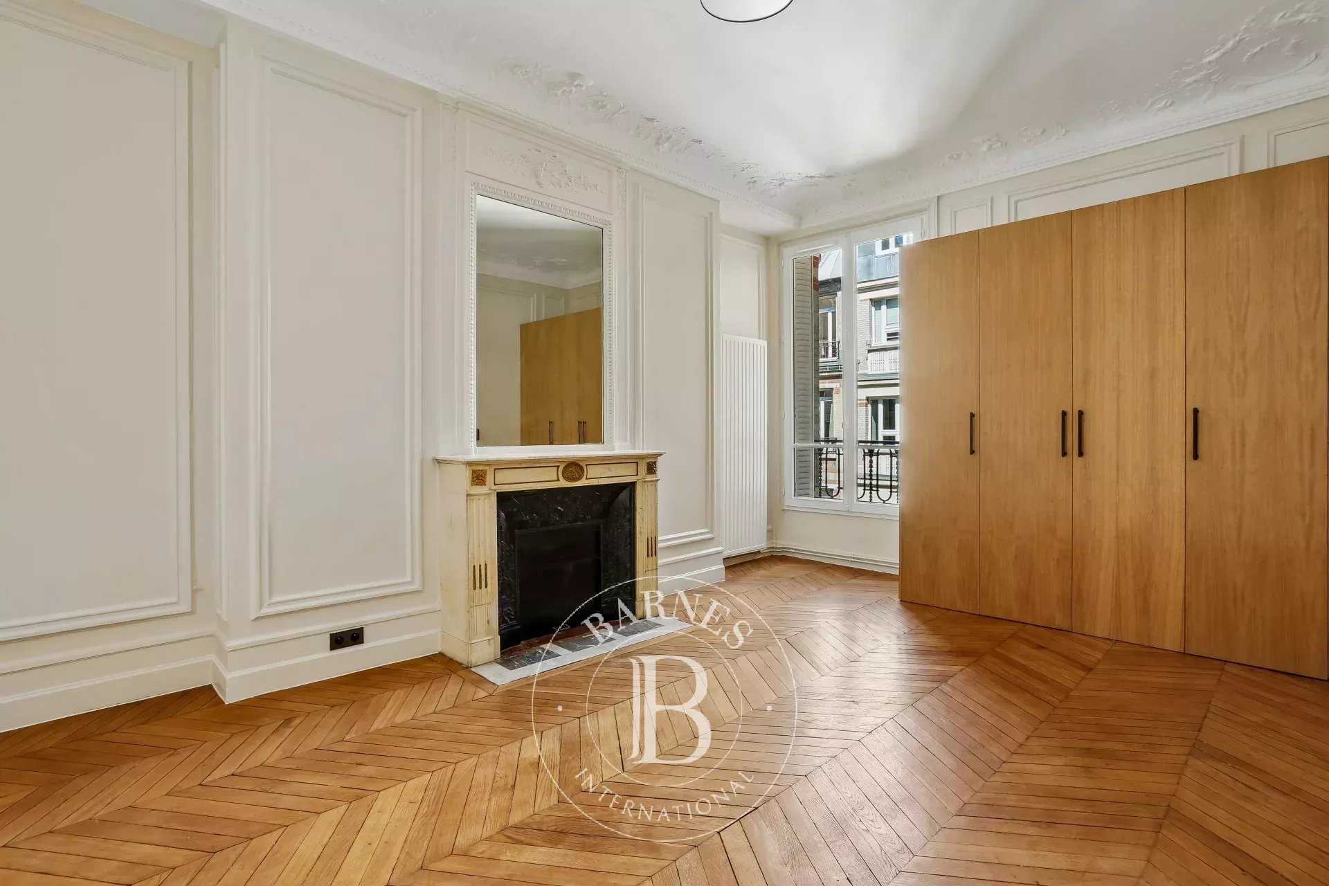 Paris  - Piso 7 Cuartos 4 Habitaciones