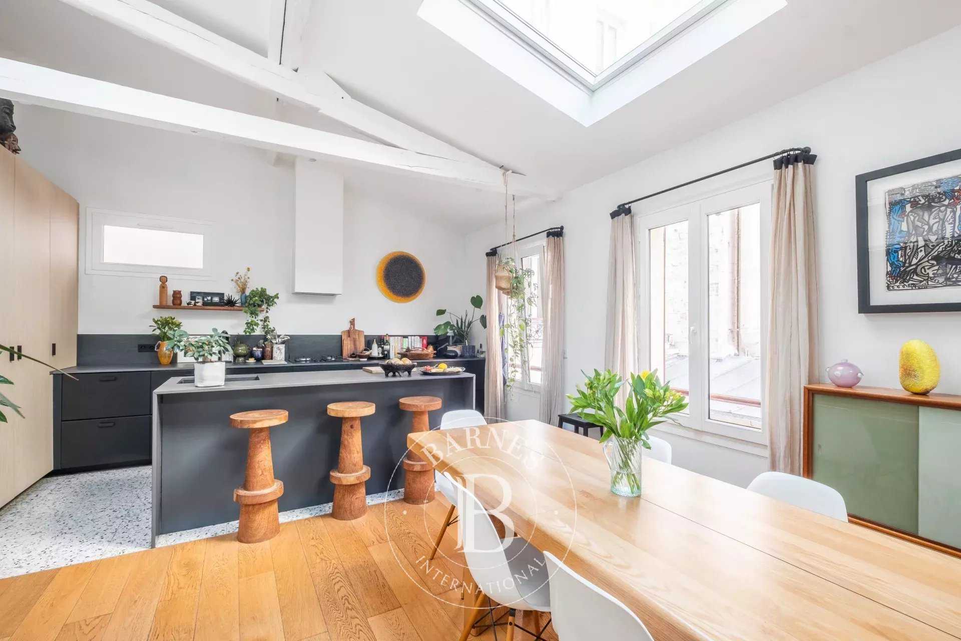 Paris  - Apartment 2 Bedrooms