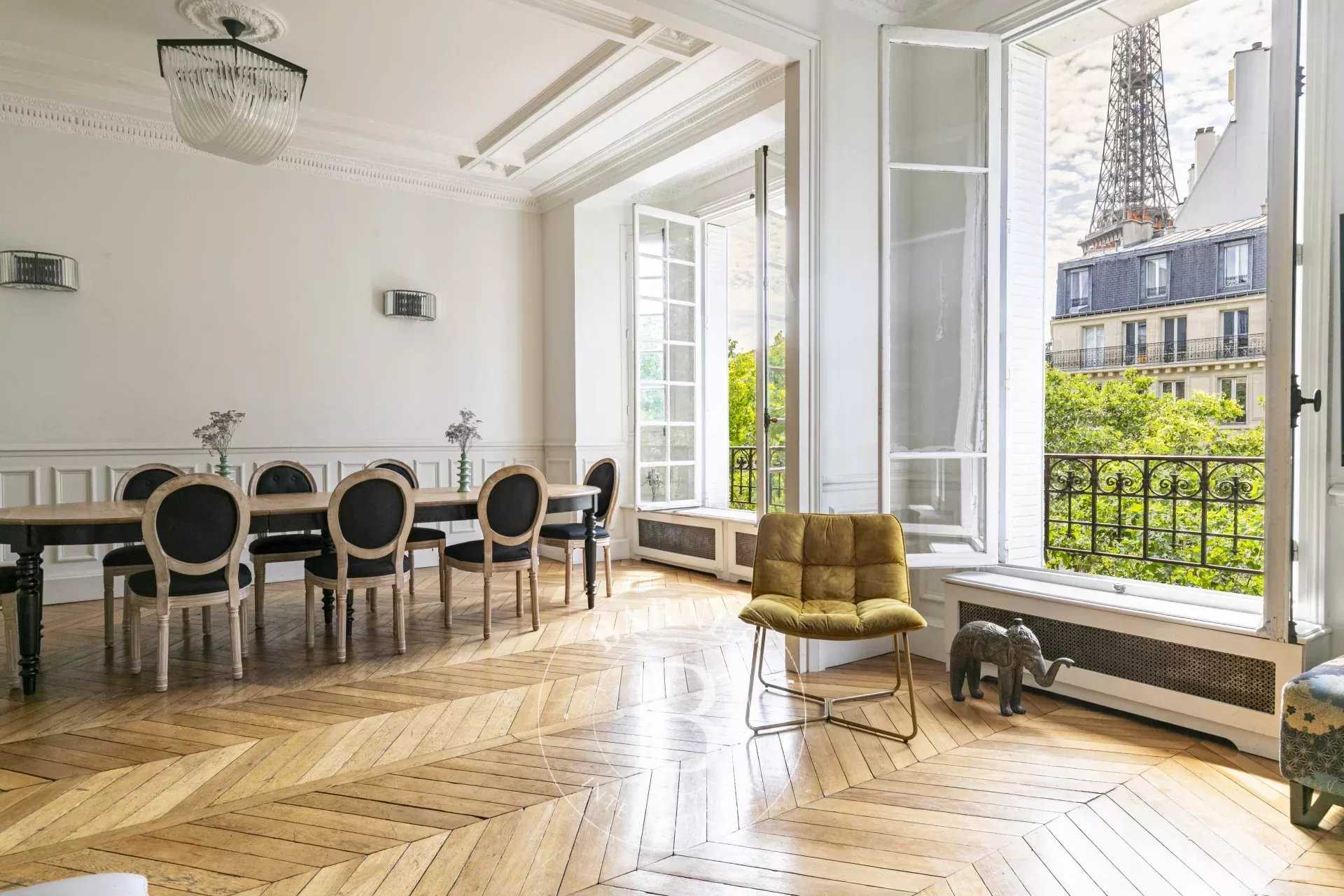 Paris  - Apartment 5 Bedrooms