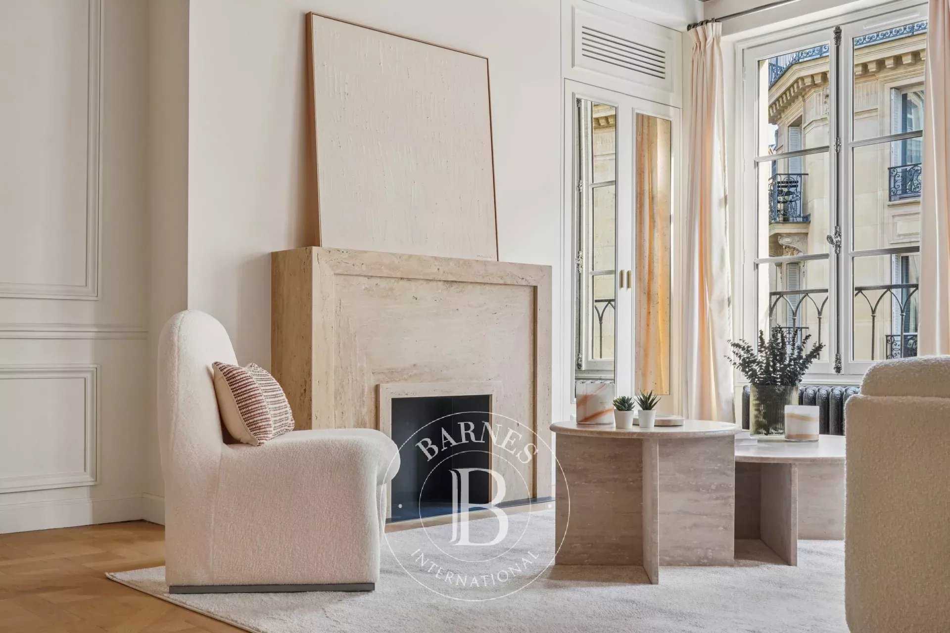 Paris  - Apartment 2 Bedrooms