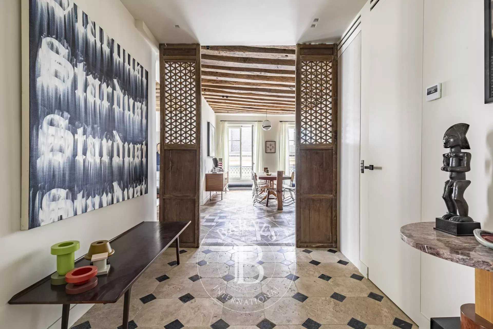 Paris  - Apartment 2 Bedrooms