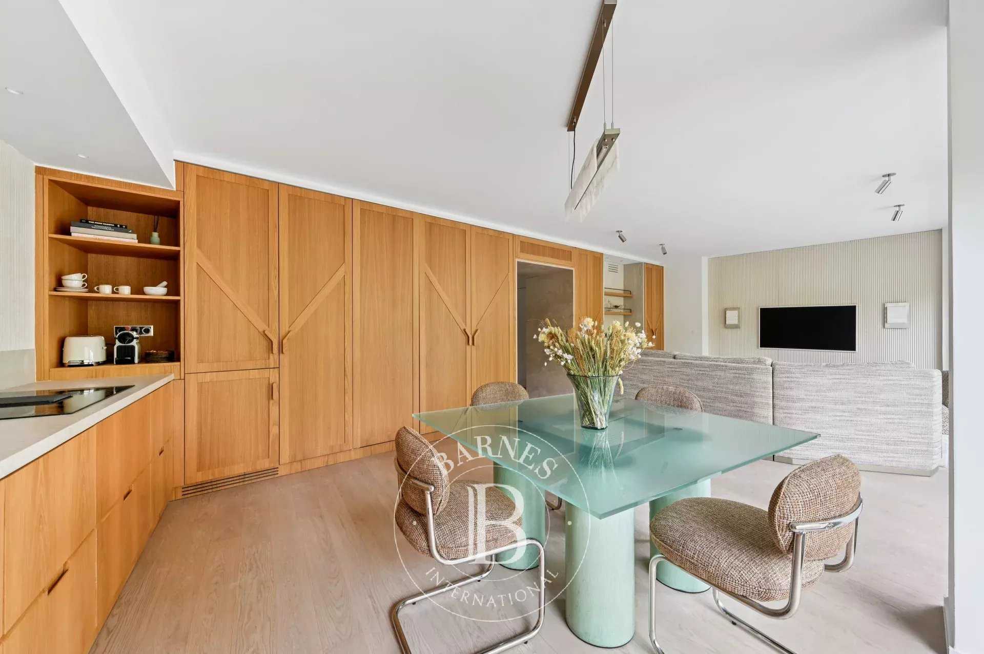 Paris  - Apartment 2 Bedrooms