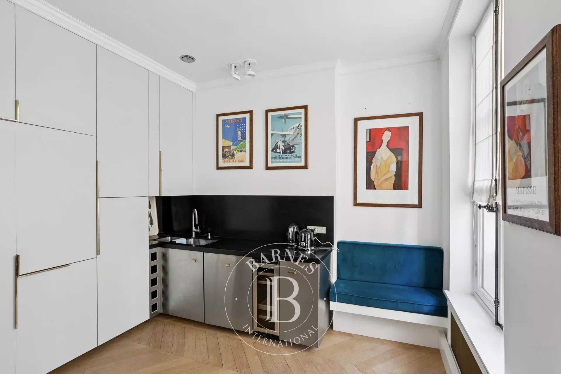 Paris  - Apartment 2 Bedrooms
