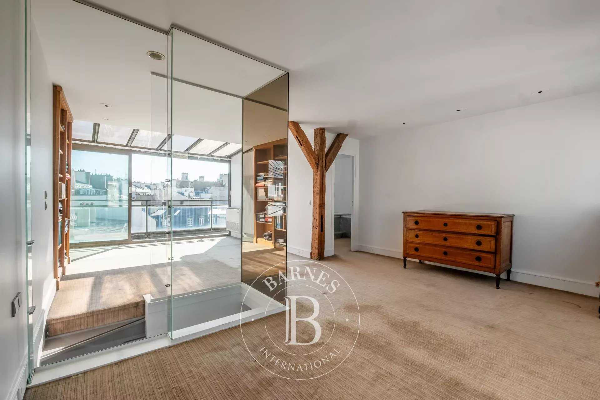 Paris  - Apartment 3 Bedrooms