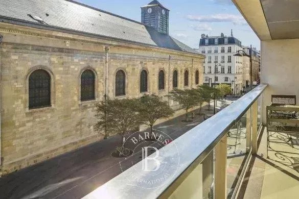 Paris  - Apartment 2 Bedrooms