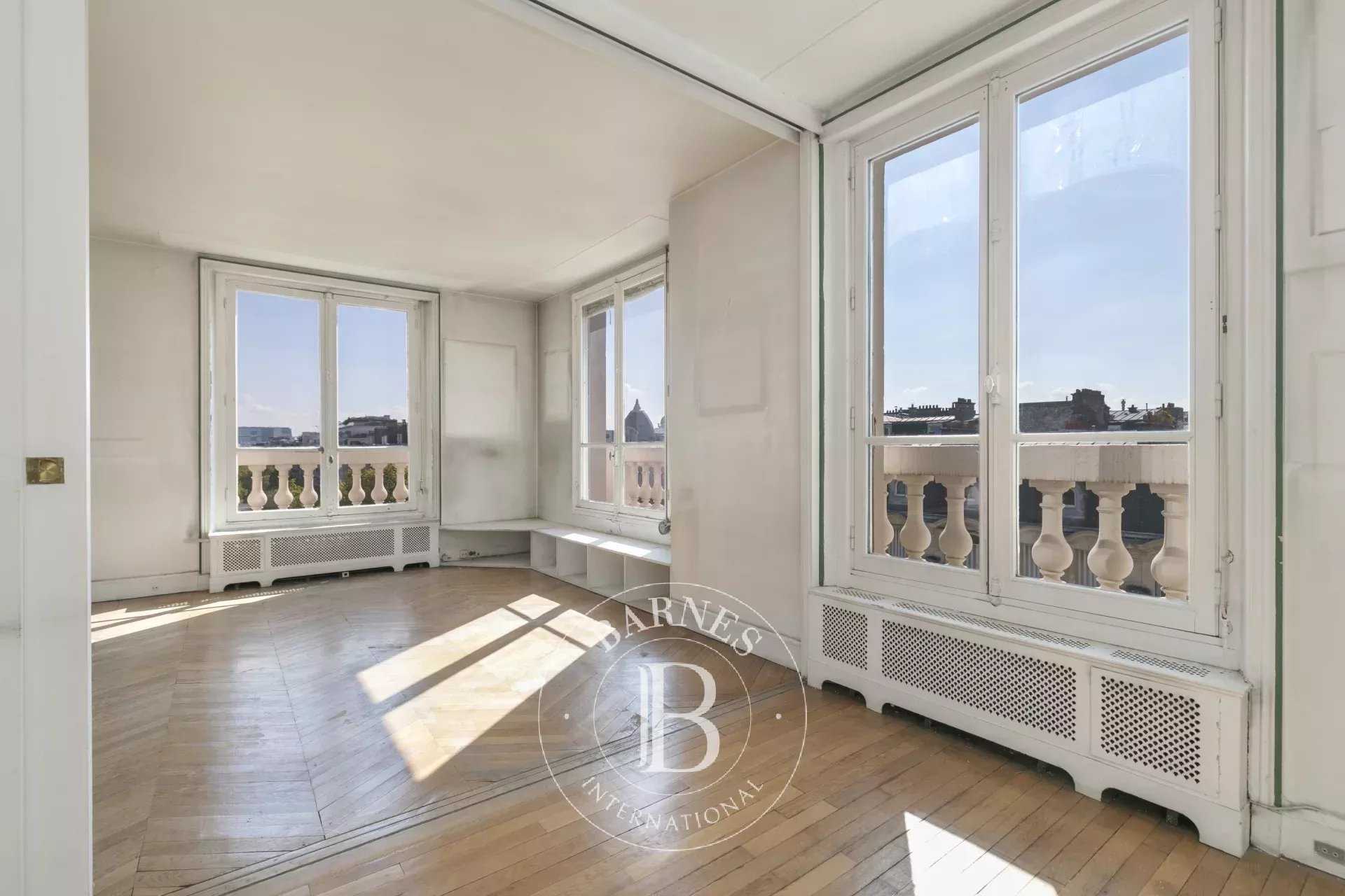 Paris  - Apartment 4 Bedrooms