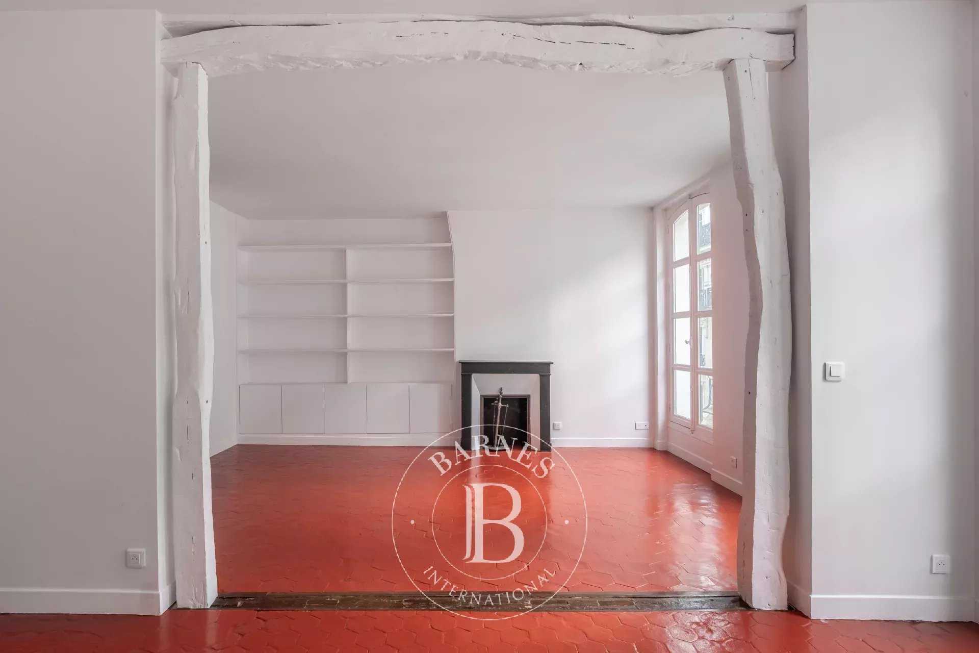 Paris  - Apartment 3 Bedrooms