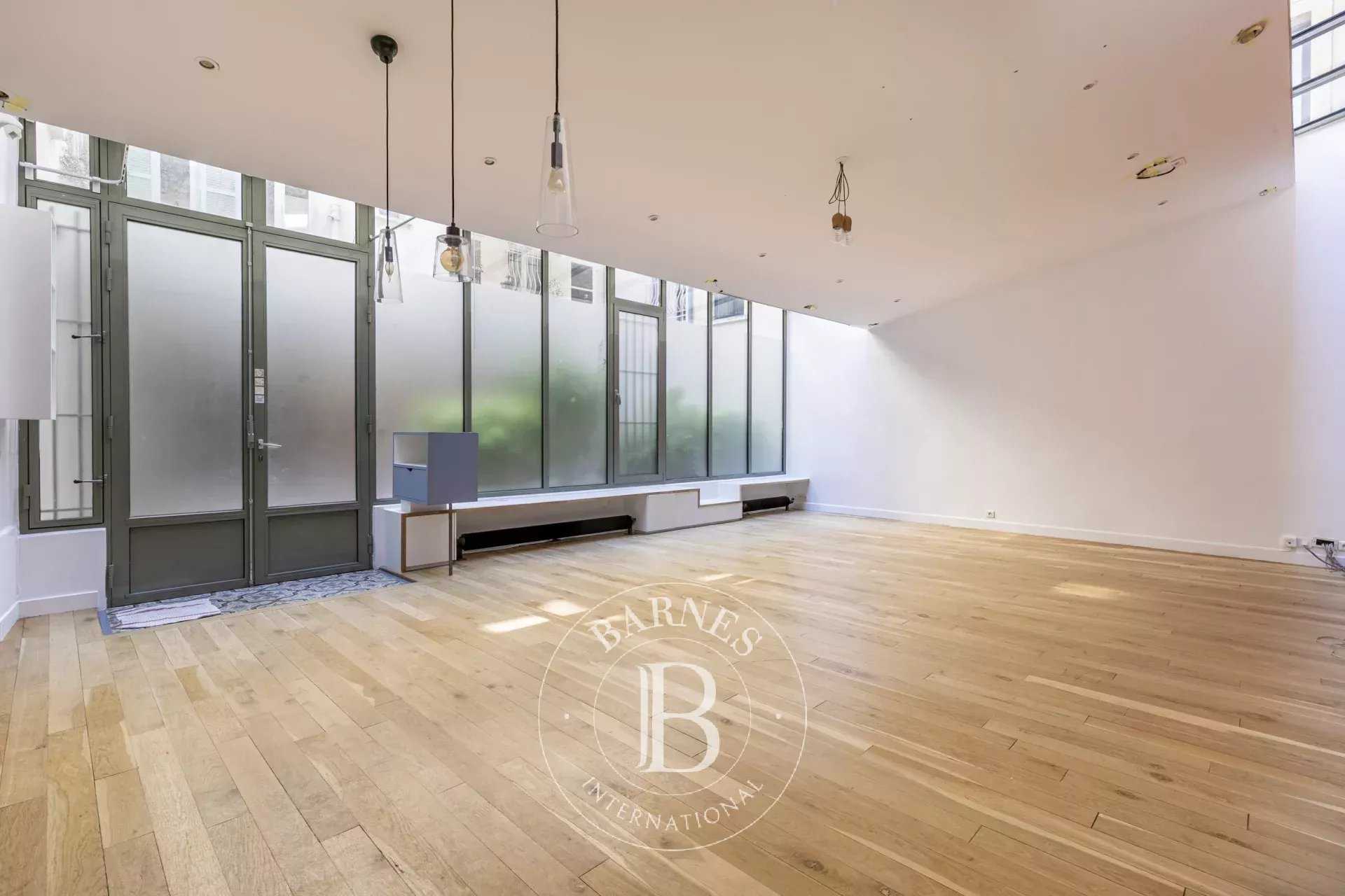 Paris  - House 4 Bedrooms