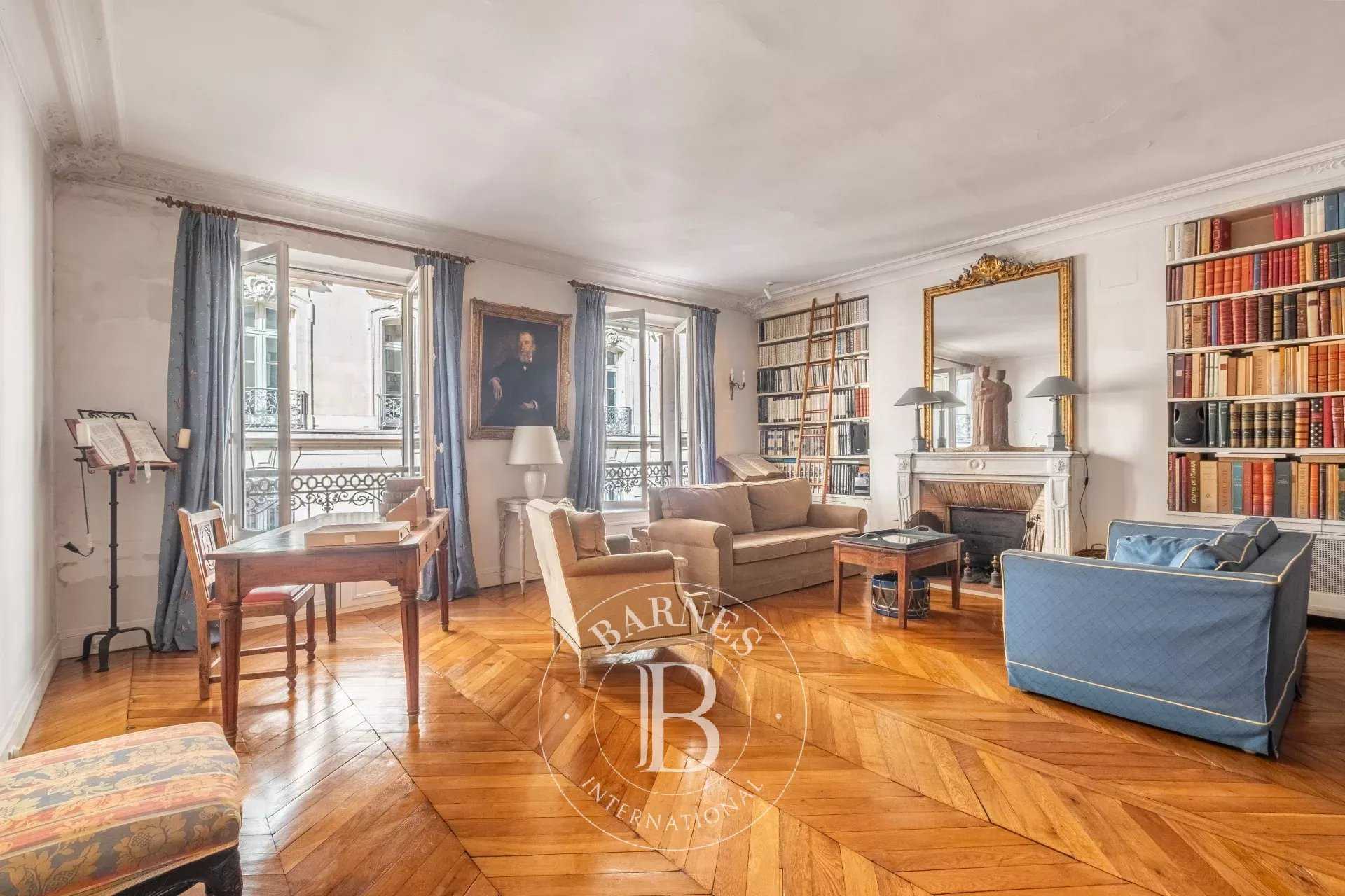 Paris  - Appartement 6 Pi&egrave;ces 4 Chambres