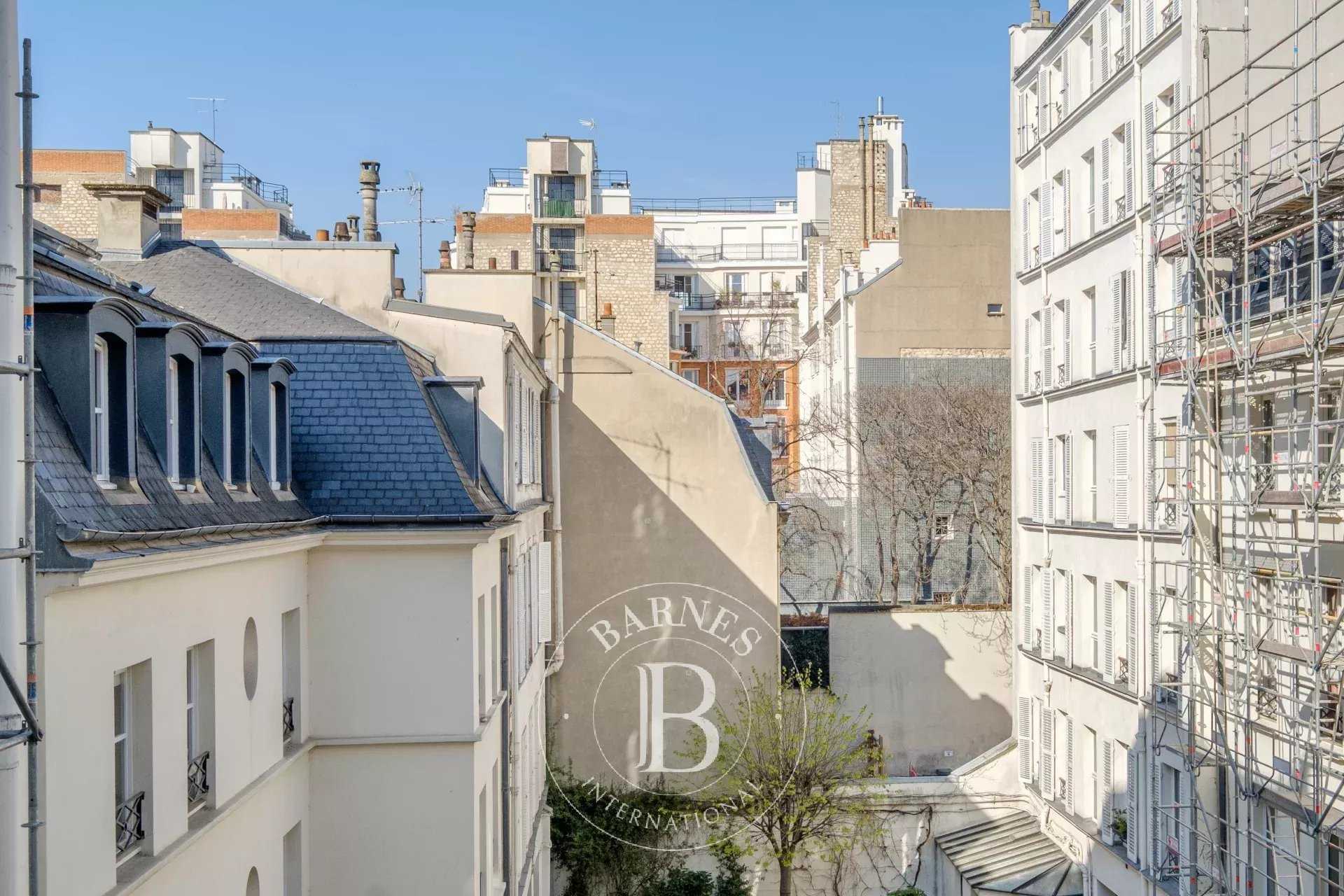 Paris  - Apartment 2 Bedrooms