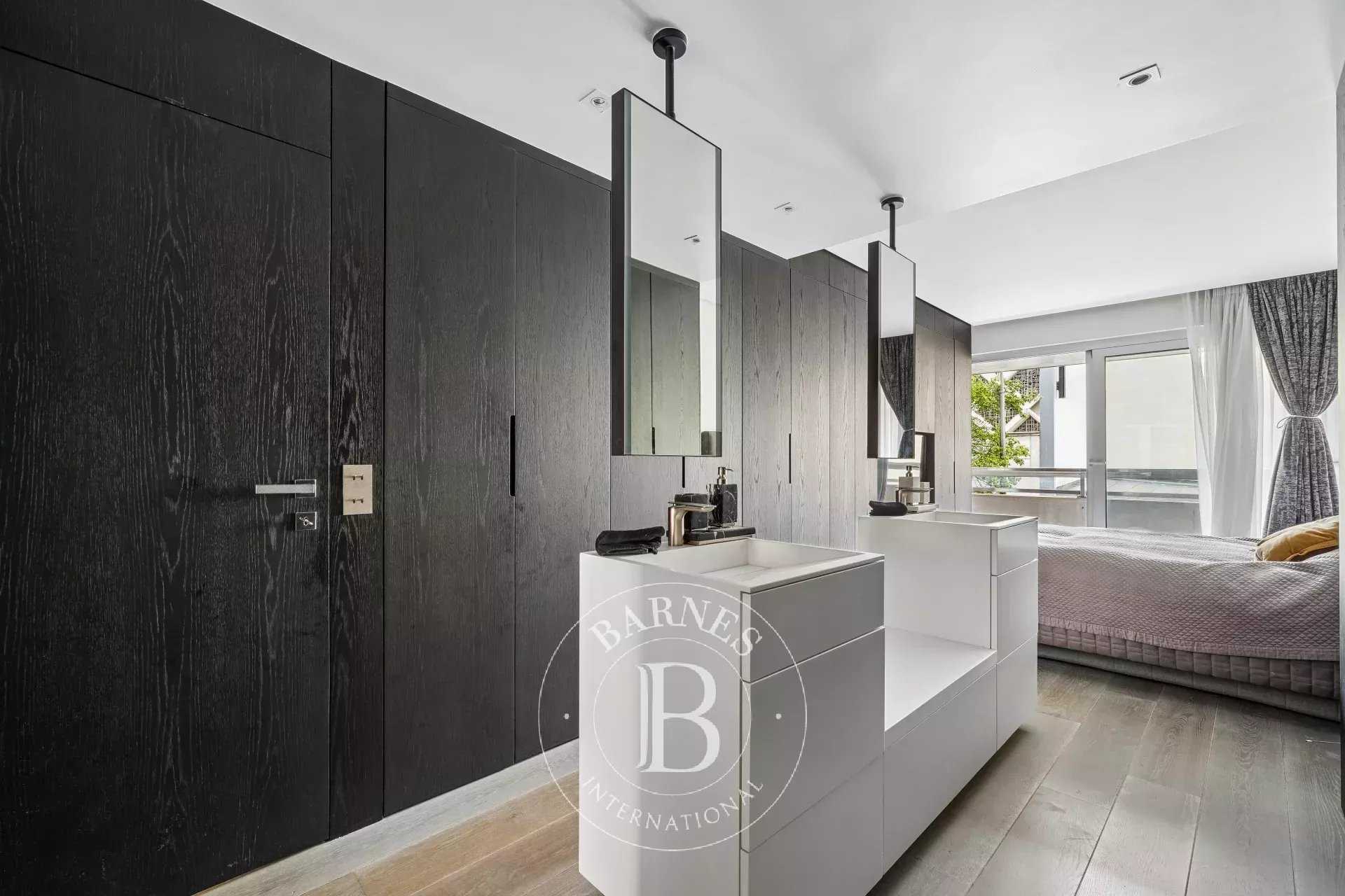Paris  - Apartment 2 Bedrooms