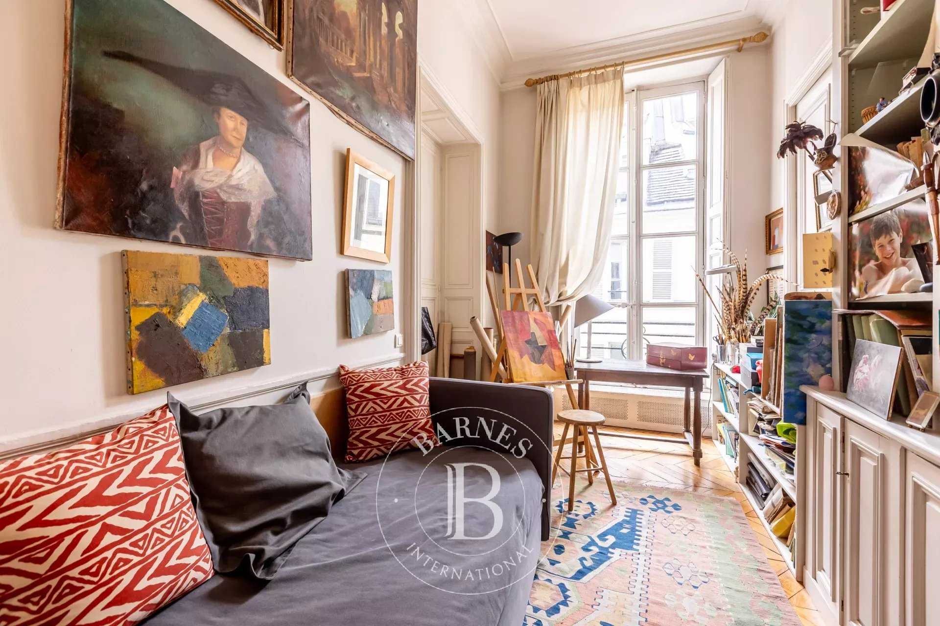 Paris  - Apartment 3 Bedrooms