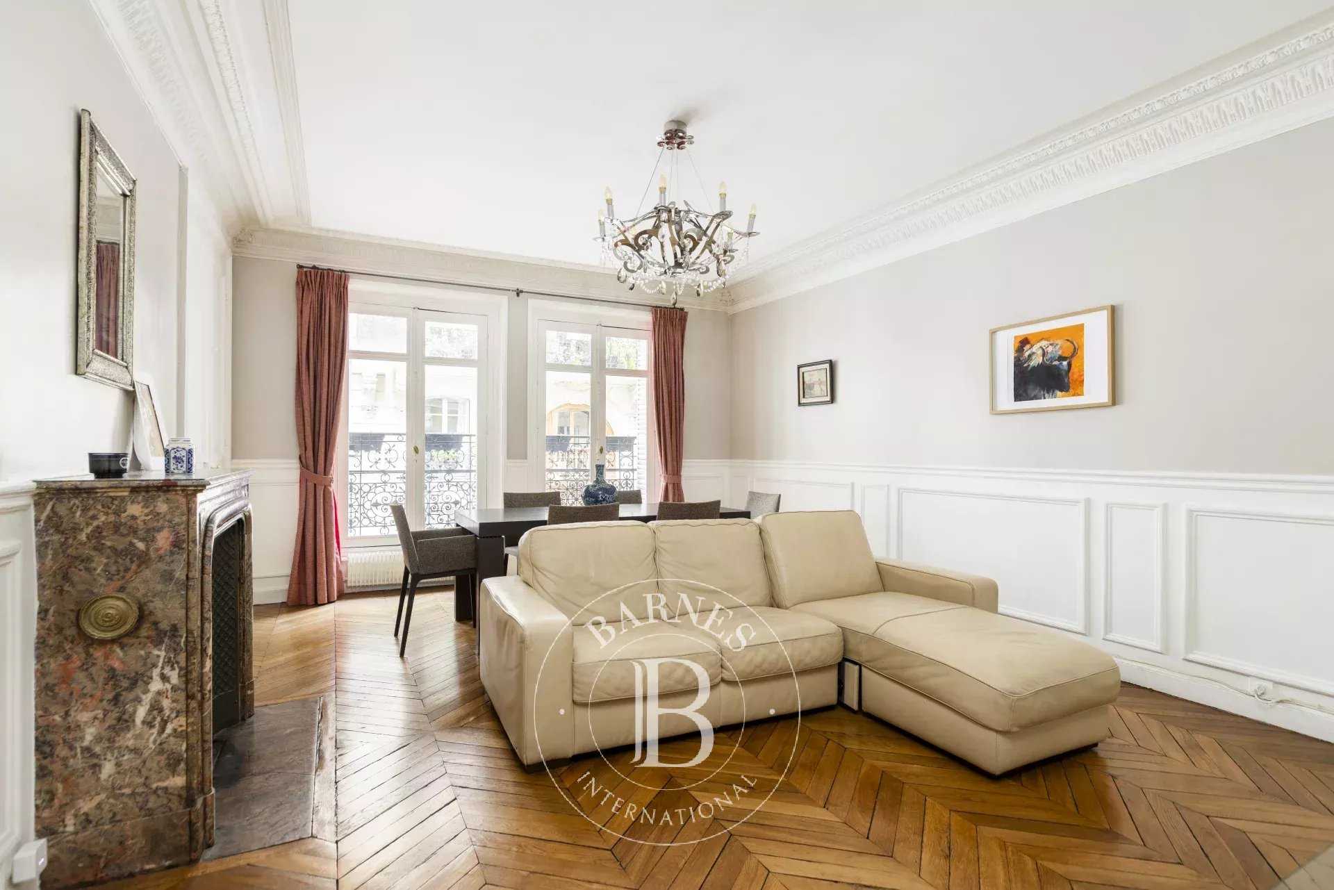 Paris  - Piso 5 Cuartos 3 Habitaciones