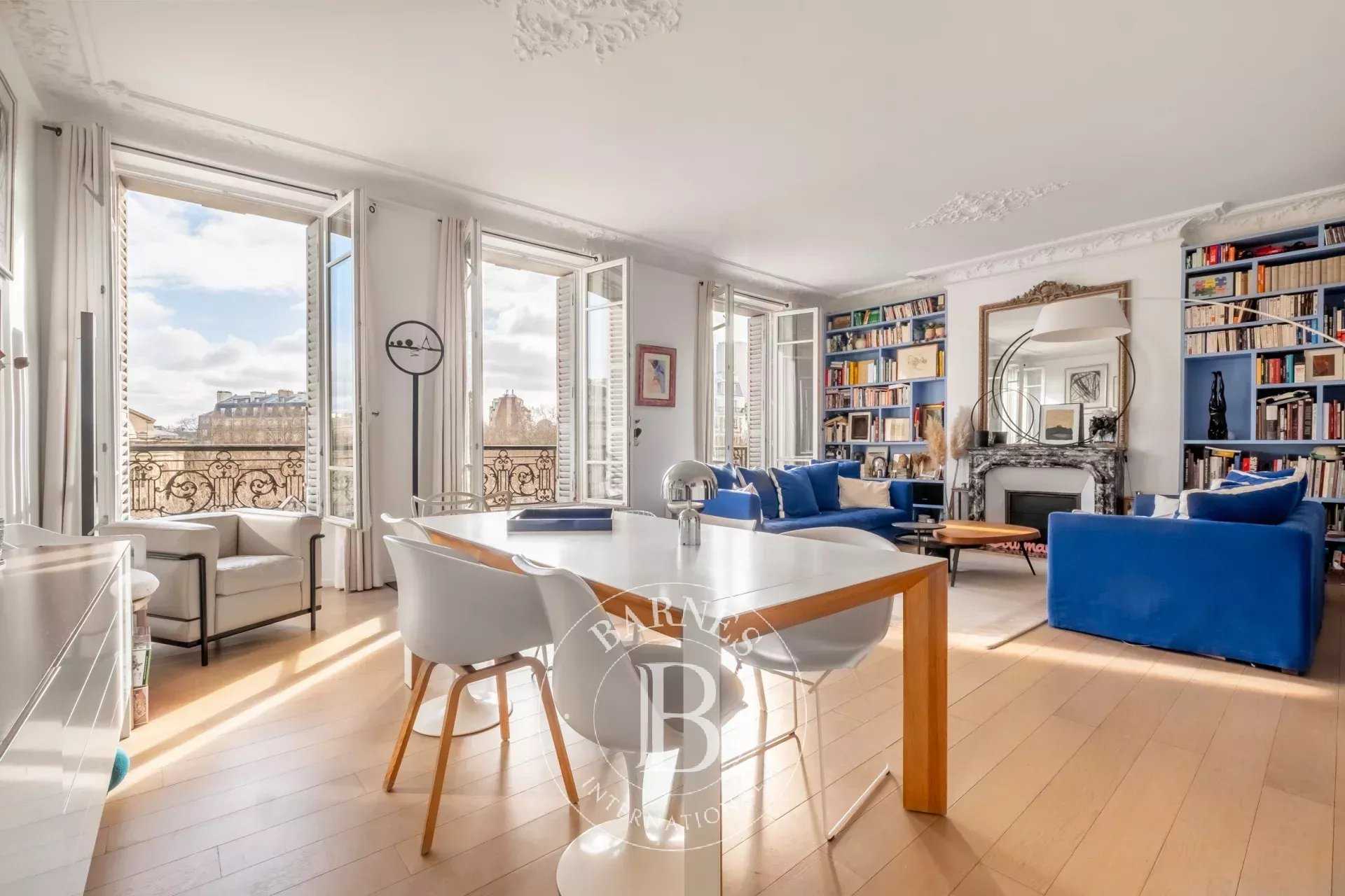 Appartement Paris 75007  -  ref 85704823 (picture 2)