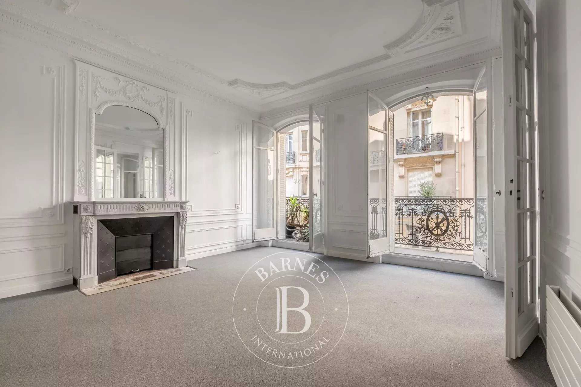 Apartment Paris 75007  -  ref 85864865 (picture 2)