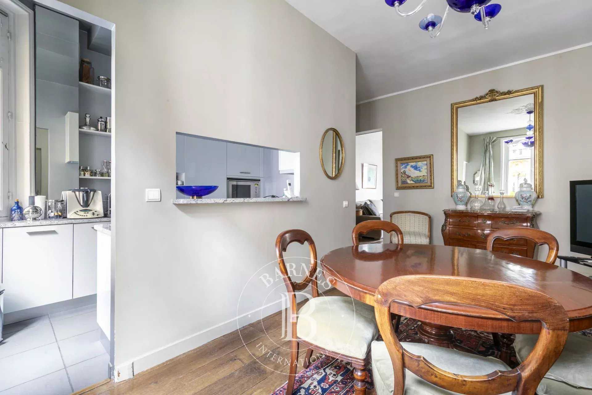 Appartement Paris 75007  -  ref 85690519 (picture 3)