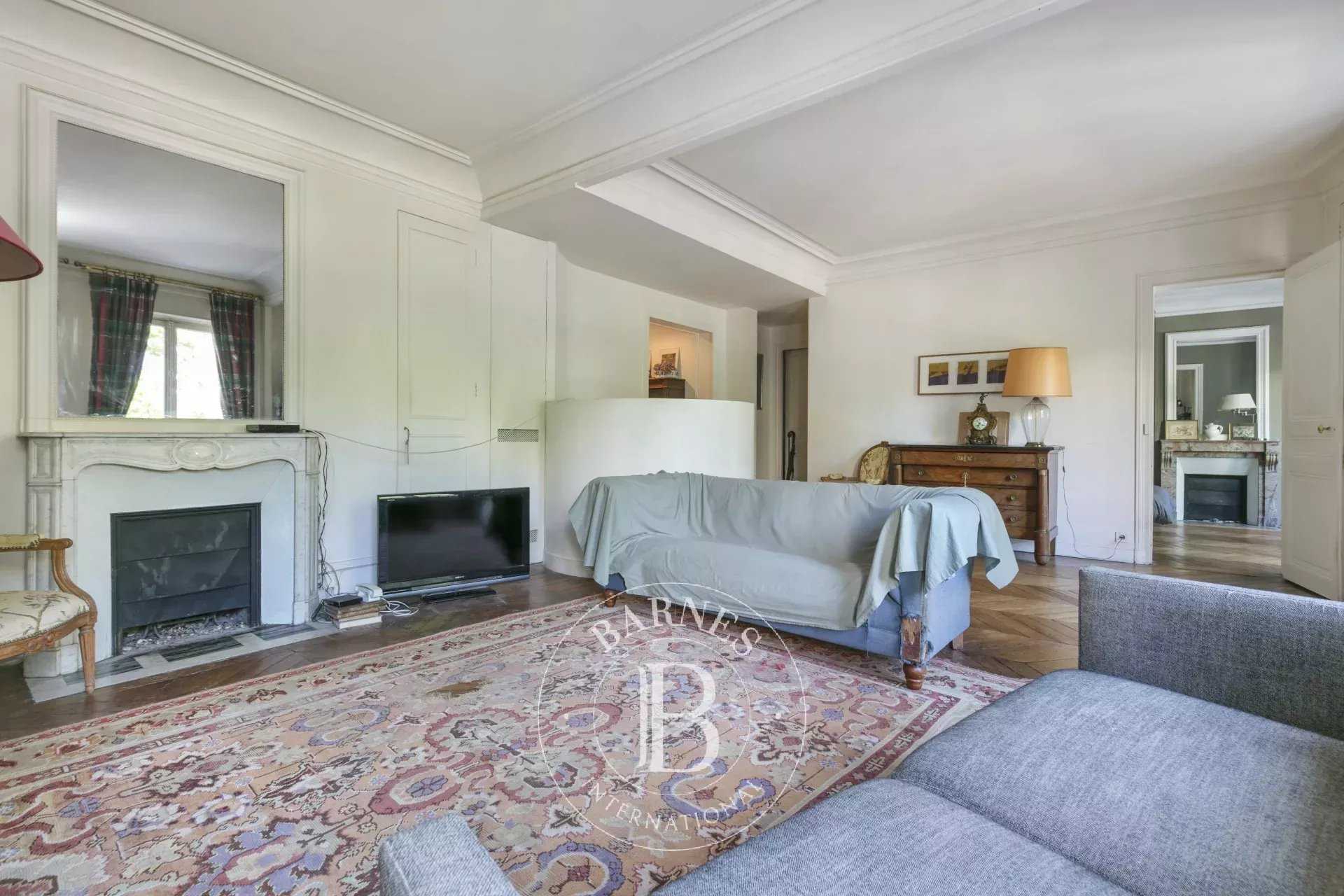 Appartement Paris 75007  -  ref 85996370 (picture 2)