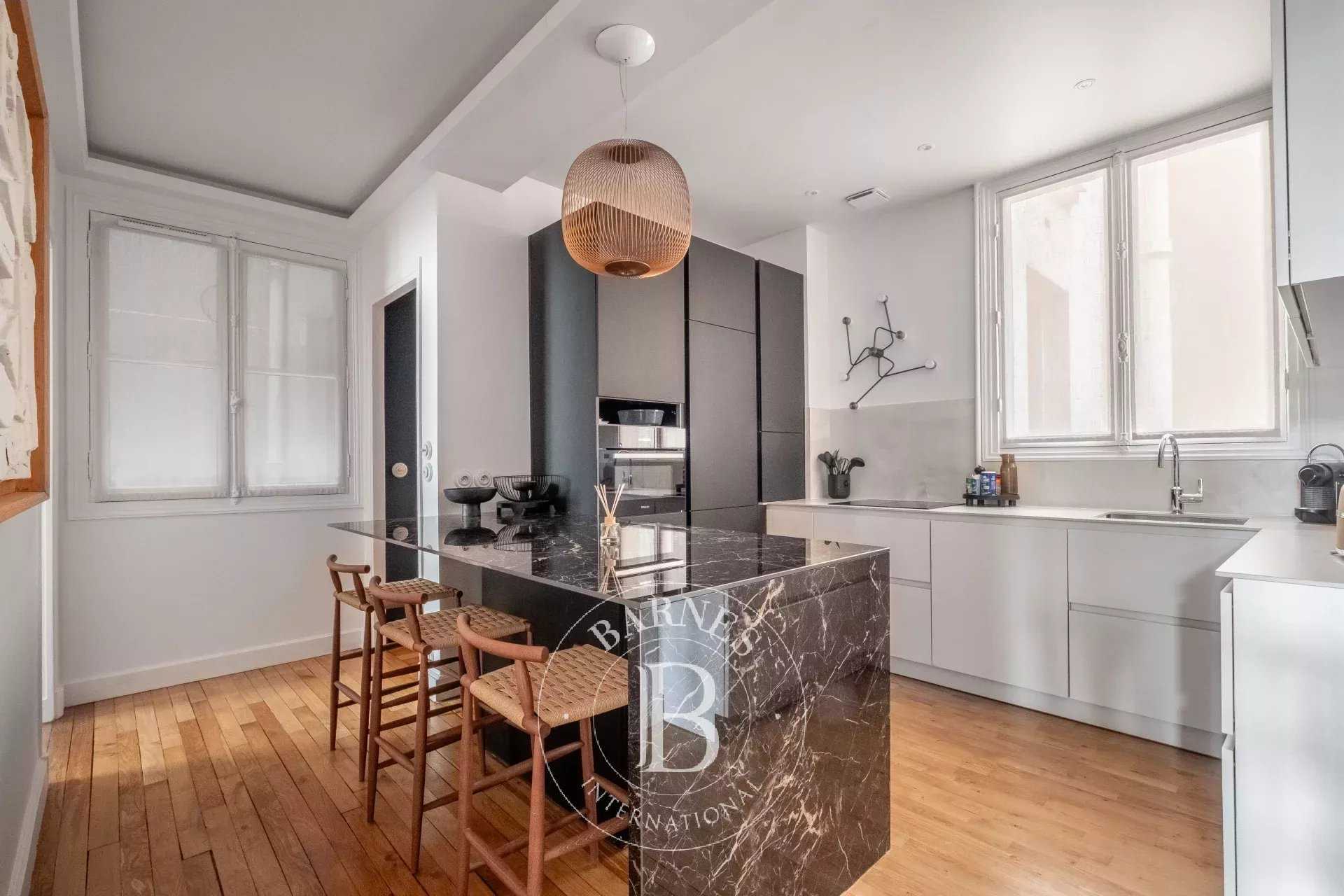 Appartement Paris 75006  -  ref 86636487 (picture 3)