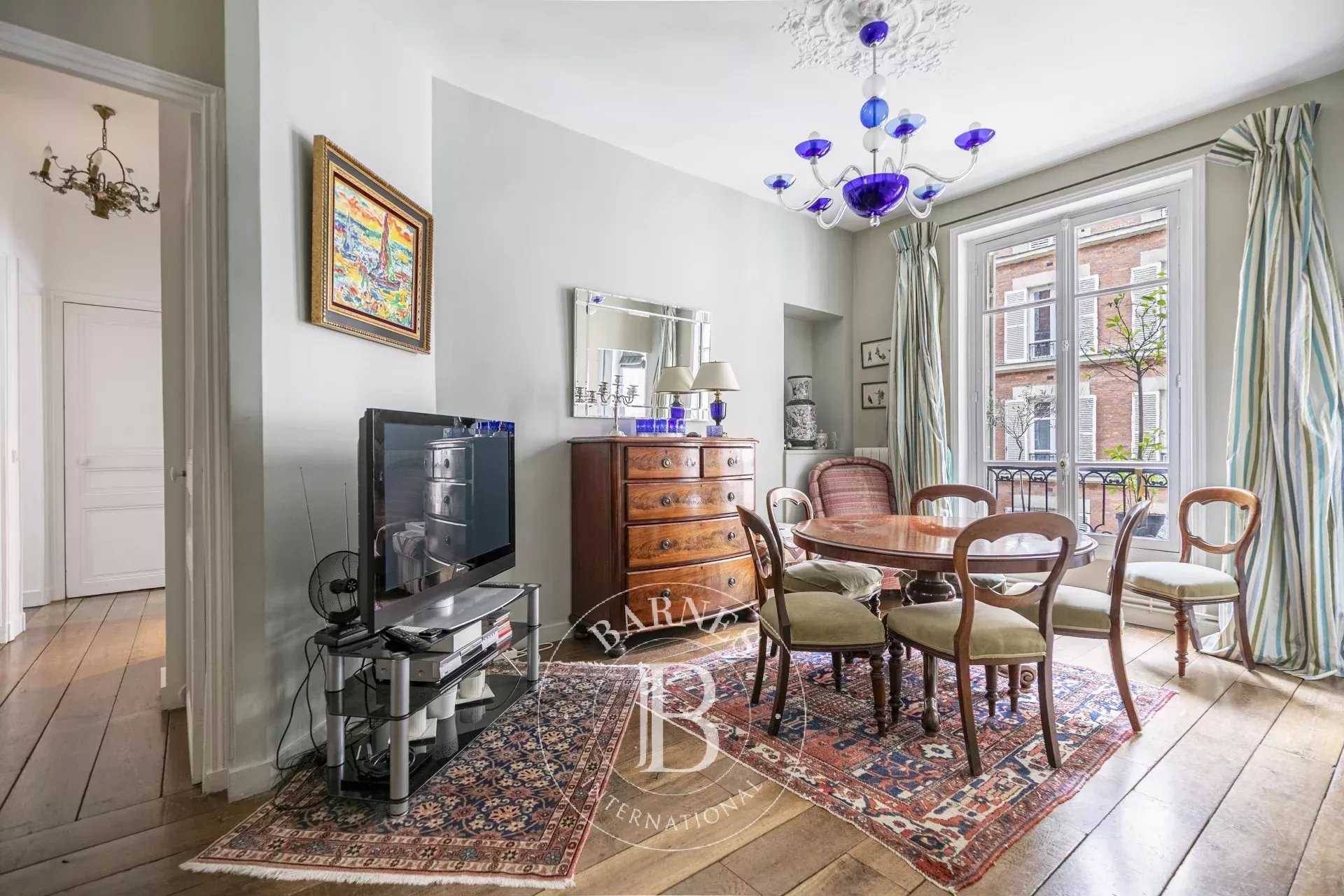Appartement Paris 75007  -  ref 85690519 (picture 3)