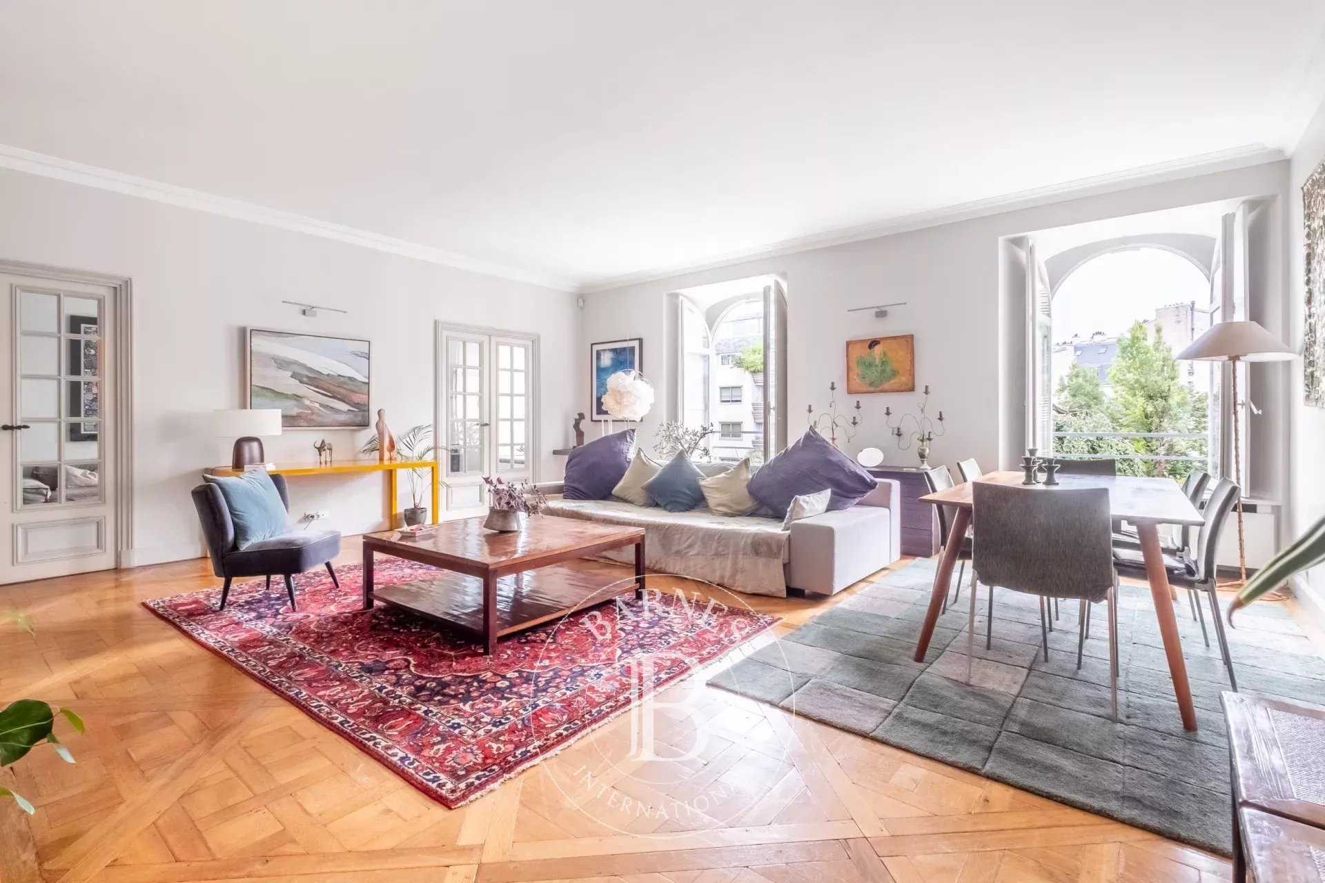 Appartement Paris 75007  -  ref 85289142 (picture 2)