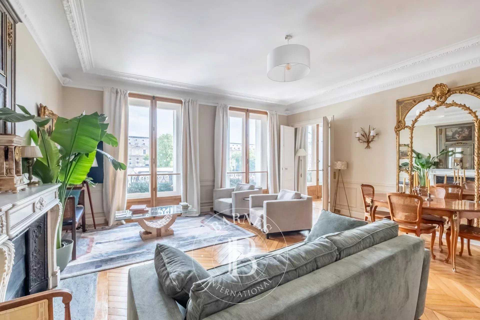 Apartment Paris 75007  -  ref 85909810 (picture 2)