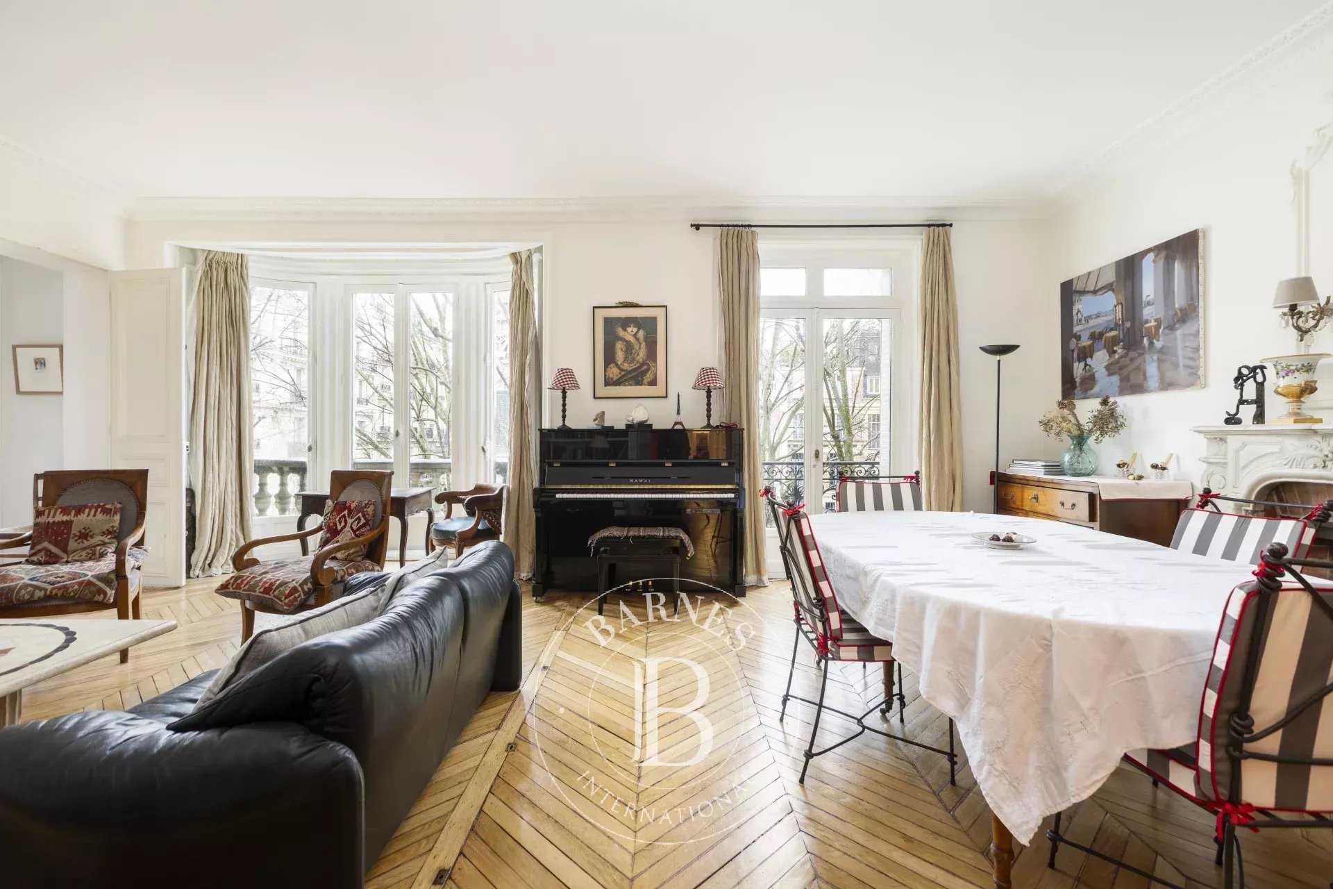 Apartment Paris 75007  -  ref 86685700 (picture 2)