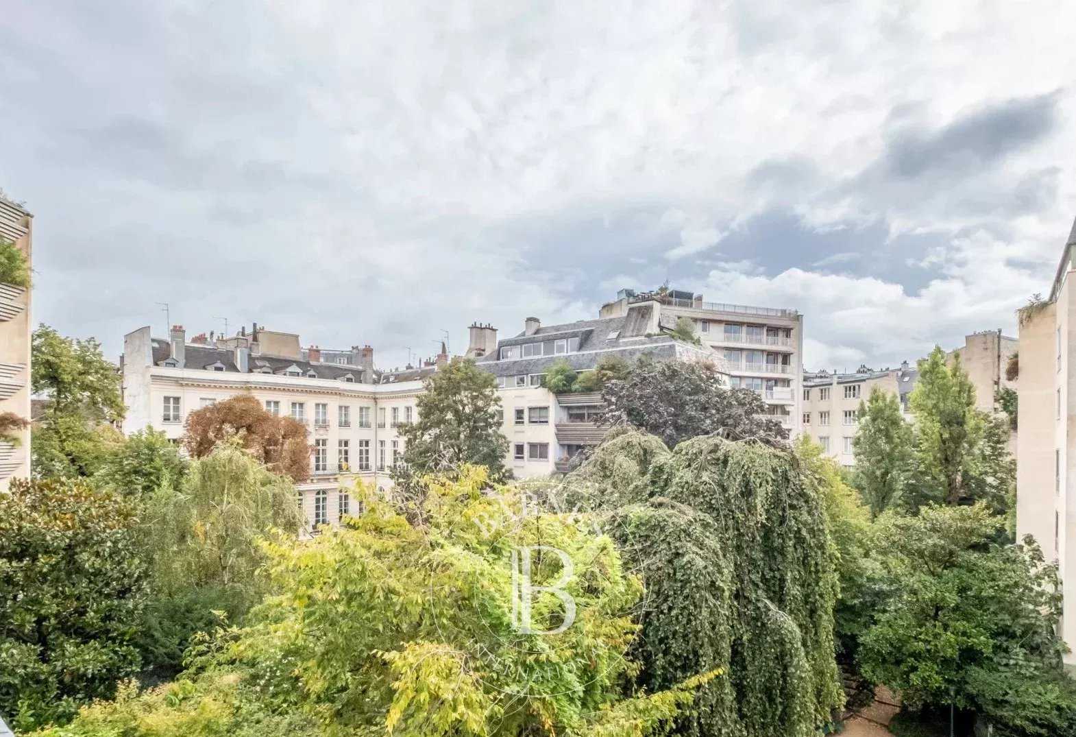 Appartement Paris 75007  -  ref 85289142 (picture 1)
