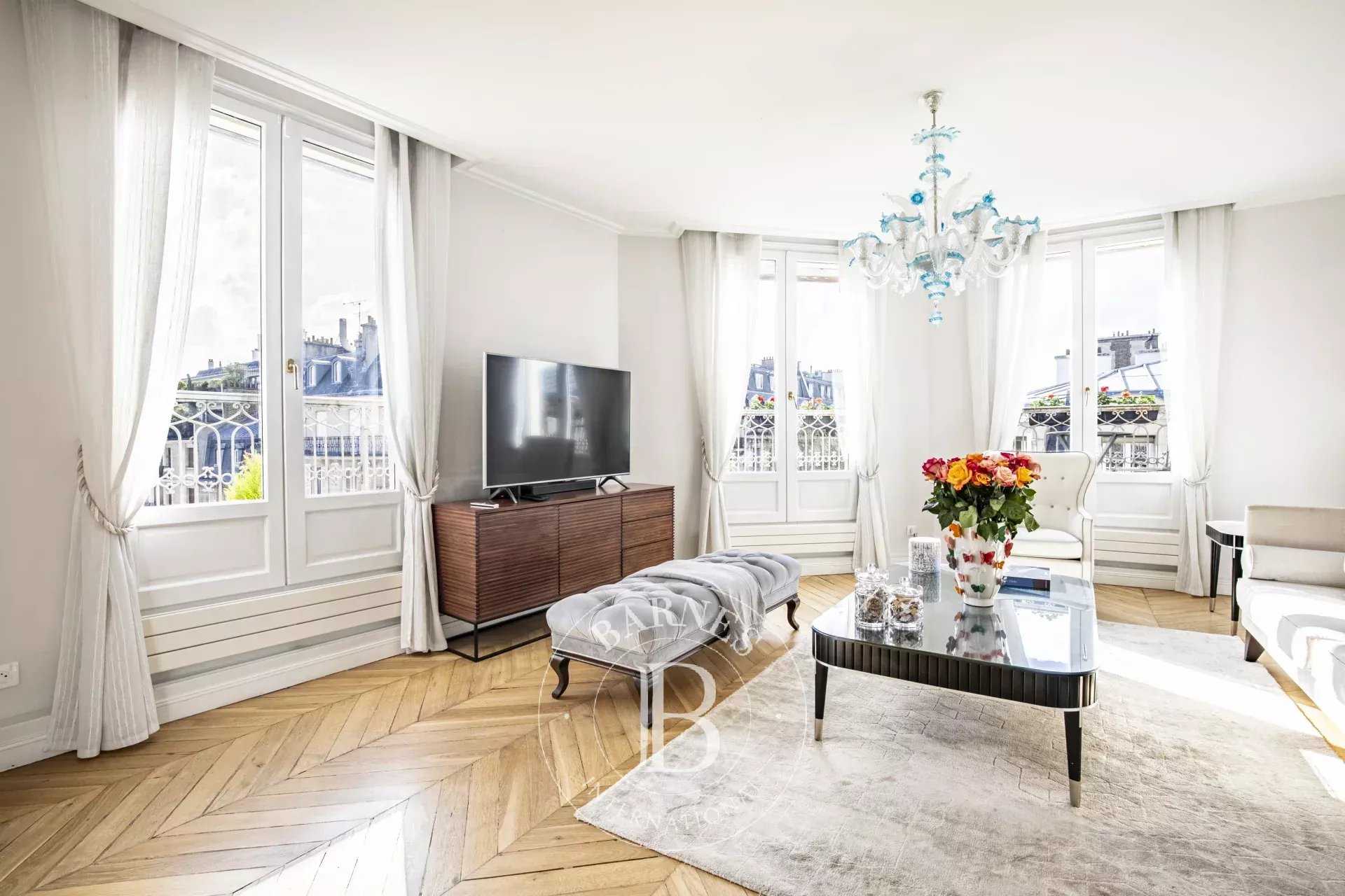 Appartement Paris 75007  -  ref 86913184 (picture 2)