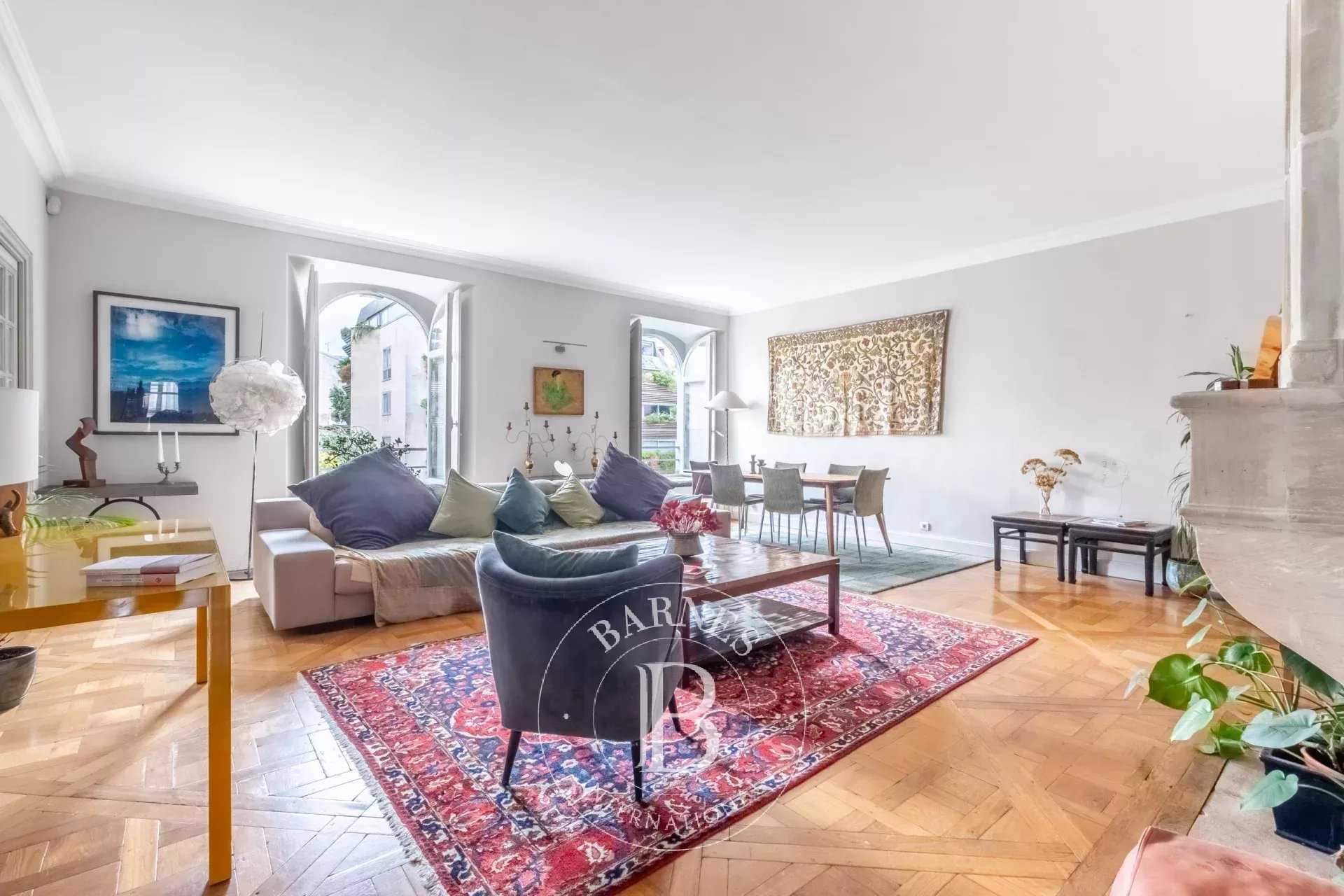 Appartement Paris 75007  -  ref 85289142 (picture 3)