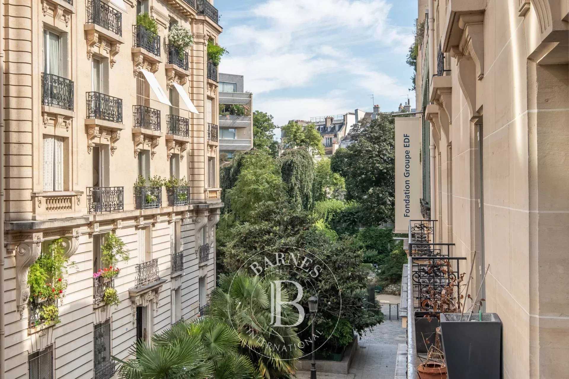 Apartment Paris 75007  -  ref 85864865 (picture 3)