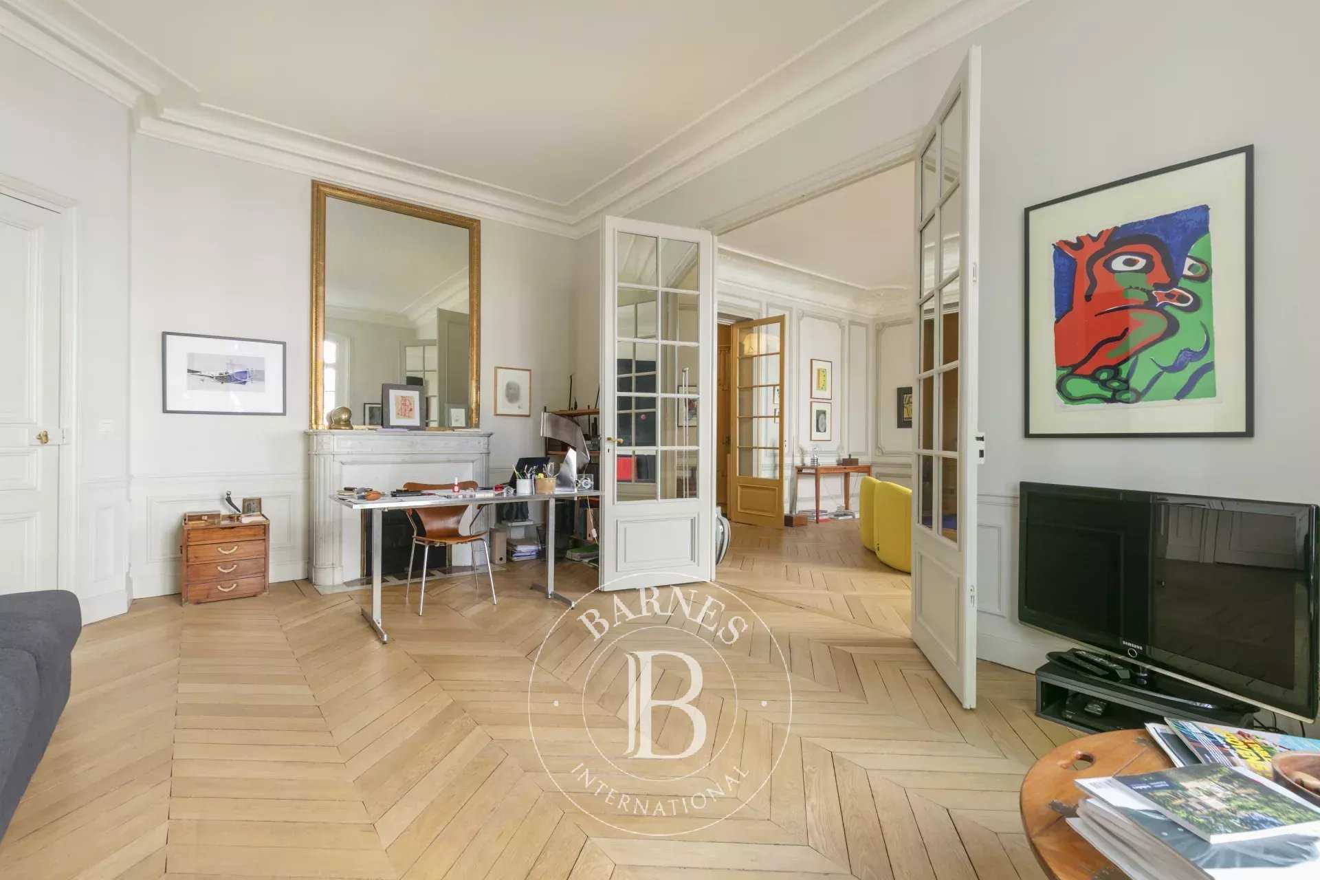 Apartment Paris 75007  -  ref 85974857 (picture 3)