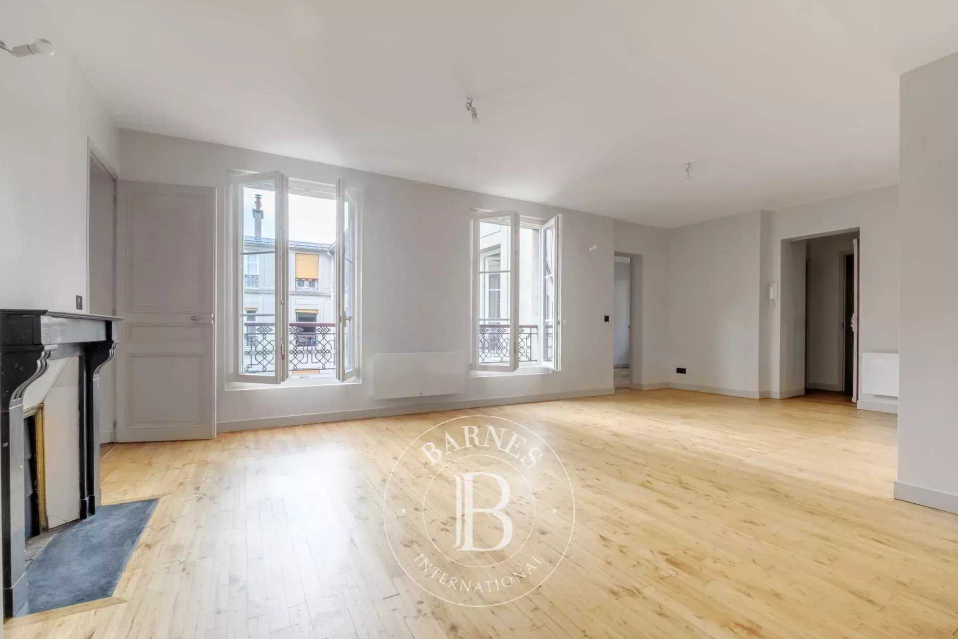 Apartment Paris 75007  -  ref 85053195 (picture 1)