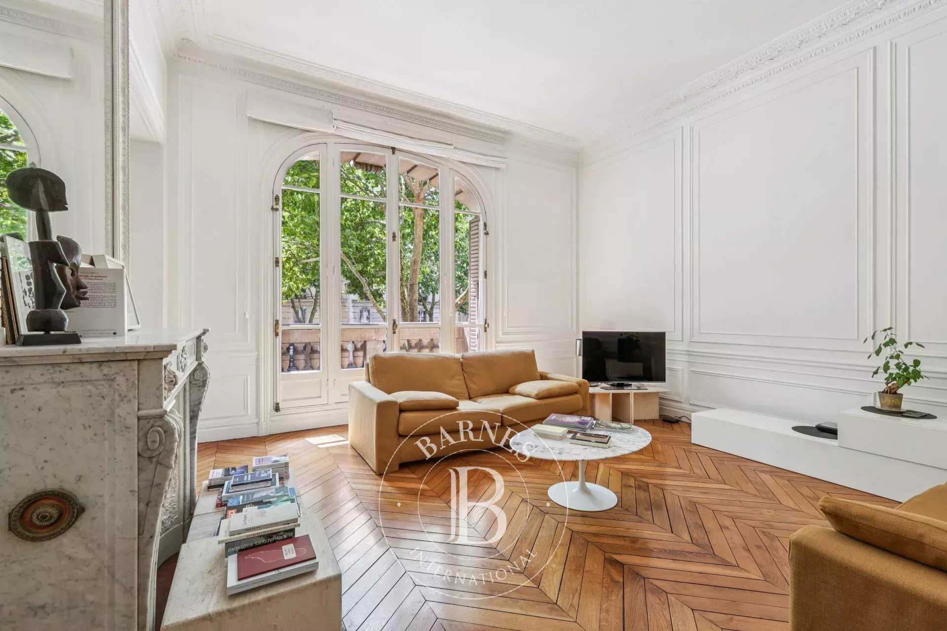 Appartement Paris 75006  -  ref 86142831 (picture 2)