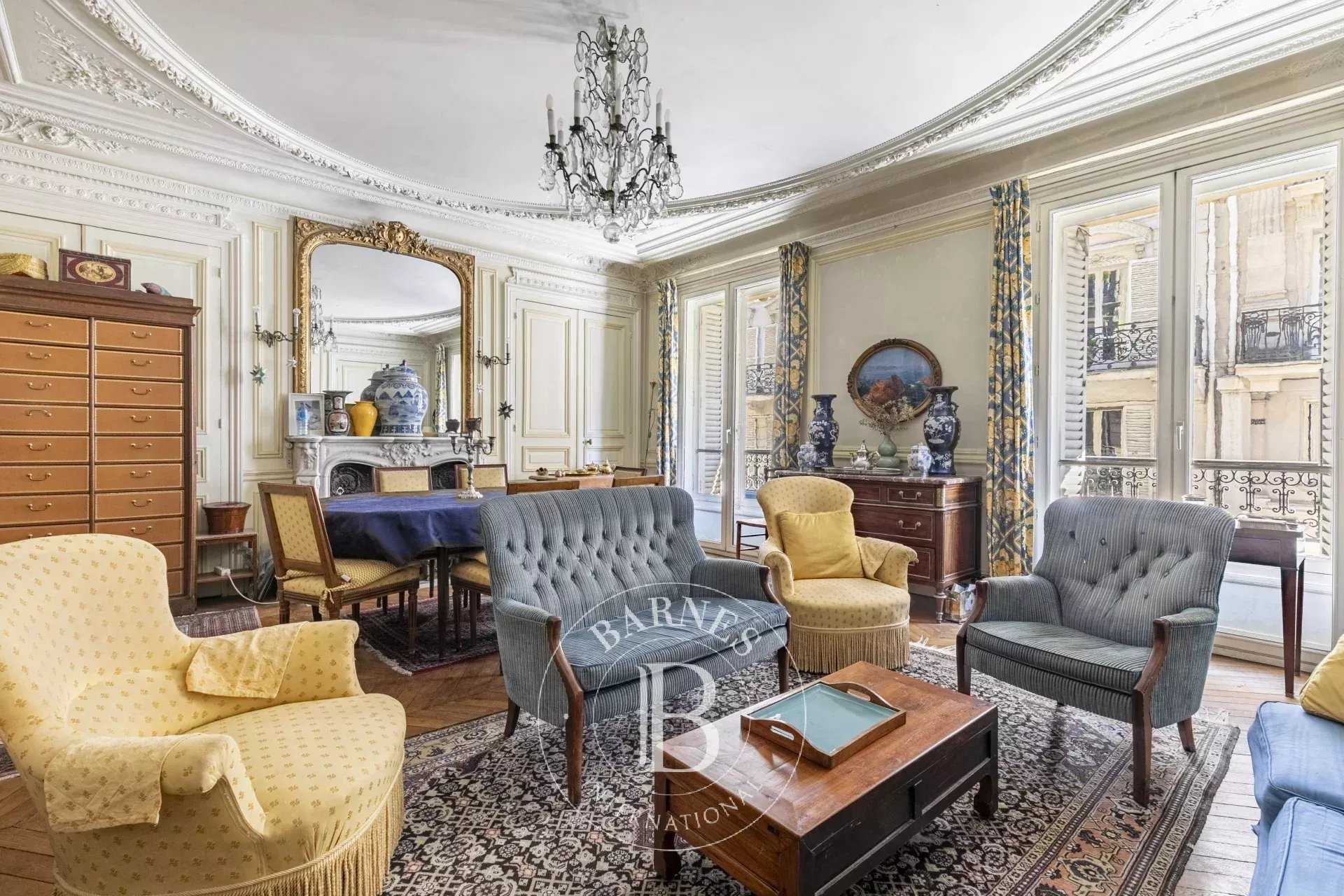 Apartment Paris 75007  -  ref 86853376 (picture 1)