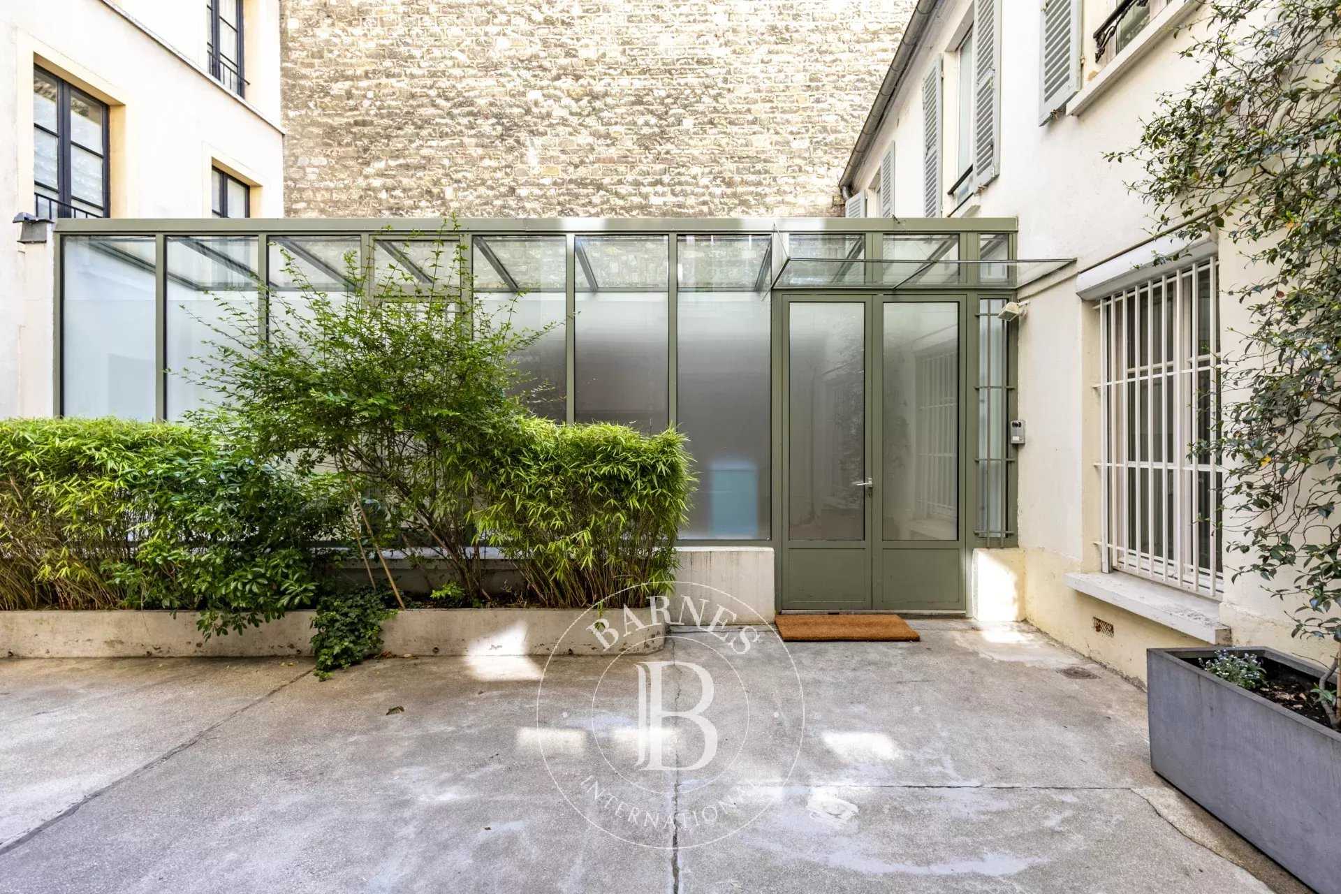 House Paris 75007  -  ref 85934679 (picture 1)